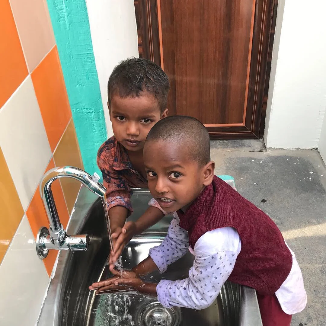 The handwash area (photo by Roberto Rodriguez Reyes)