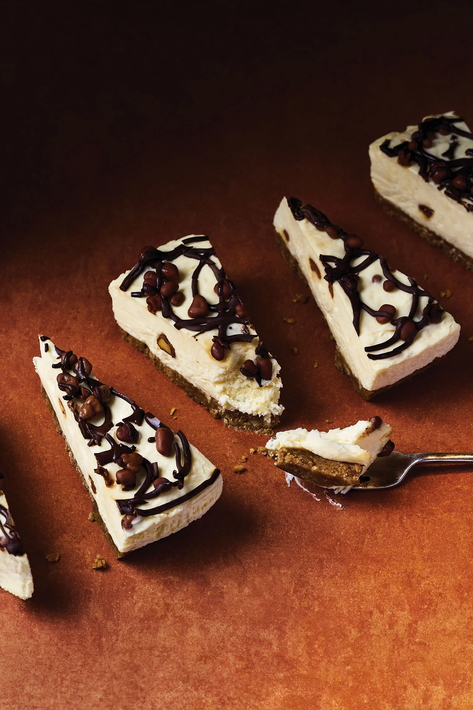 03402_04_CN_AUTUMN-POS-2026_RETOUCH_UK_HONEYCOMB-CHEESECAKE-10a_V1_RT.jpg