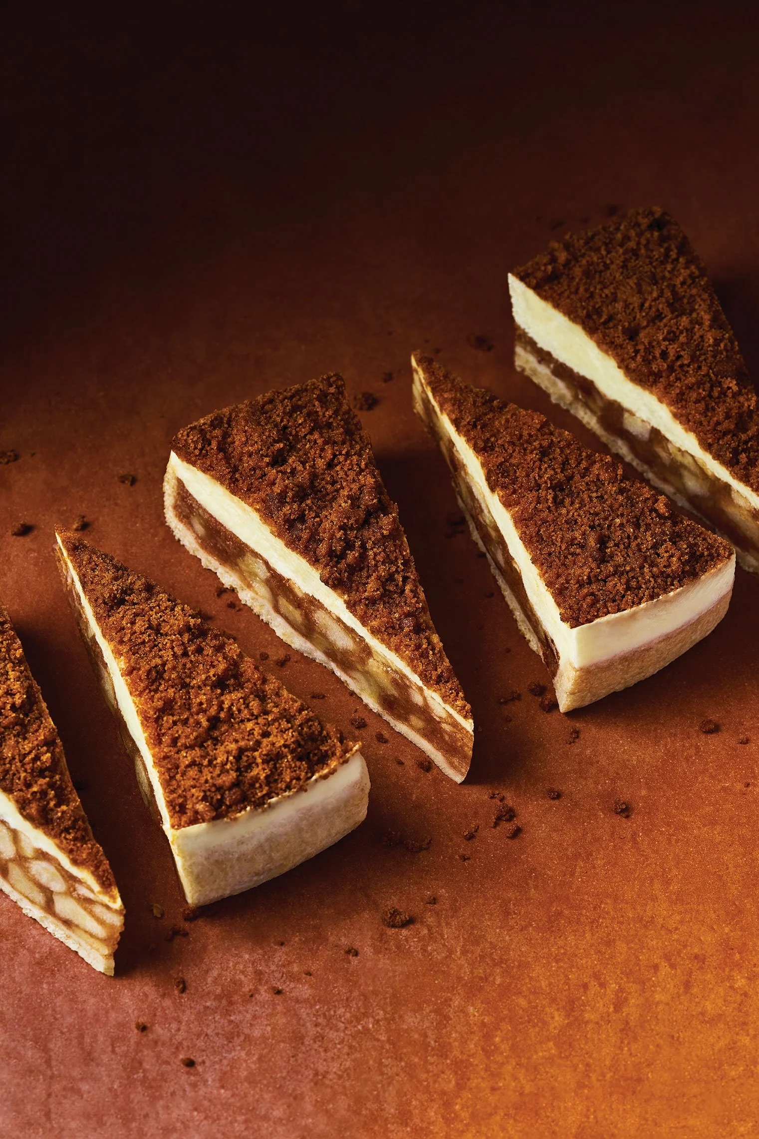 03402_04_CN_AUTUMN-POS-2026_RETOUCH_UK_APPLE-CRUMBLE-CHEESECAKE-3a_V1.jpg