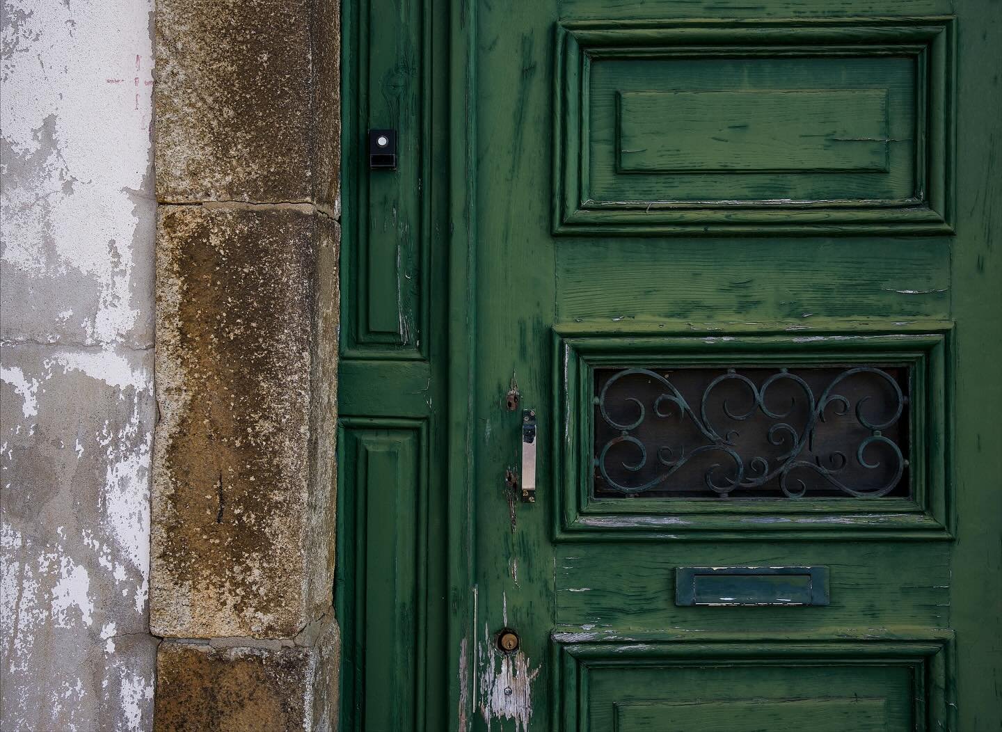 Zoom in, zoom out. 

Member:
@urbexhero
@patina_transport
@exposure_transports
@backroad_visions #brvvip

Also featured by:
@exposure_urbex
@exposure_midnight_
@global_urbex
@nature_takes_over
@renegade_abandoned
@renegade_rides
@renegade_dark
@ruste