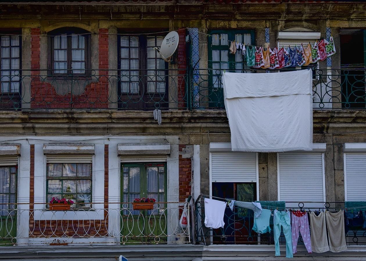 Laundry day.

Member:
@urbexhero
@patina_transport
@exposure_transports
@backroad_visions #brvvip

Also featured by:
@exposure_urbex
@exposure_midnight_
@global_urbex
@nature_takes_over
@renegade_abandoned
@renegade_rides
@renegade_dark
@rusted_in_ti