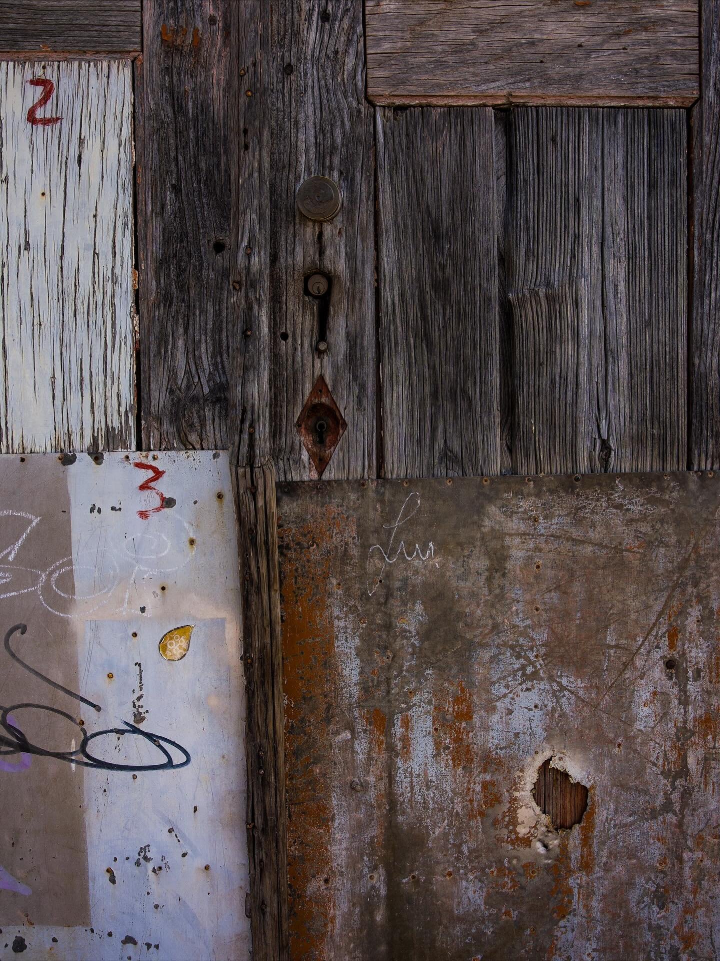 Patina time! 

Member:
@urbexhero
@patina_transport
@exposure_transports
@backroad_visions #brvvip

Also featured by:
@exposure_urbex
@exposure_midnight_
@global_urbex
@nature_takes_over
@renegade_abandoned
@renegade_rides
@renegade_dark
@rusted_in_t