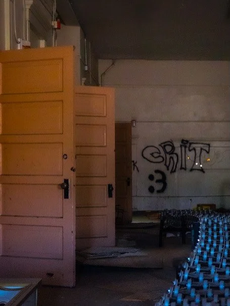 Some naughty graffiti in a couple of these. You have been trigger warned. 🙂 

Member:
@urbexhero
@patina_transport
@exposure_transports
@backroad_visions 

Also featured by:
@exposure_urbex
@exposure_midnight_
@global_urbex
@nature_takes_over
@reneg