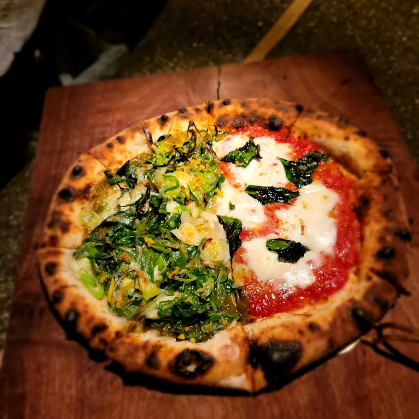 Thank you for the wonderful meal 

Monk

@yoshihiroimai

#pizza #kyoto #japan