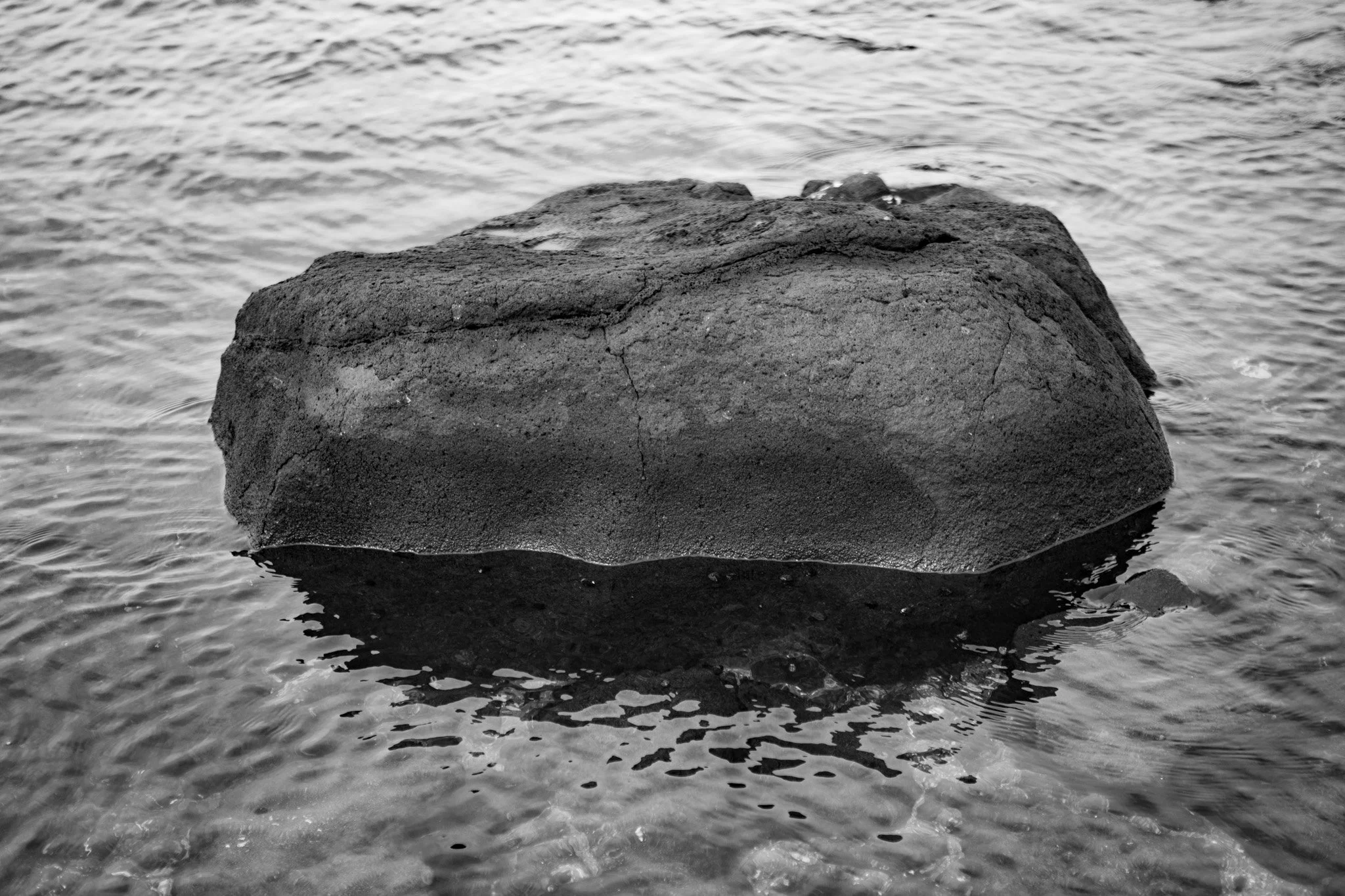 nature-portfolio-rock-in-water.jpg