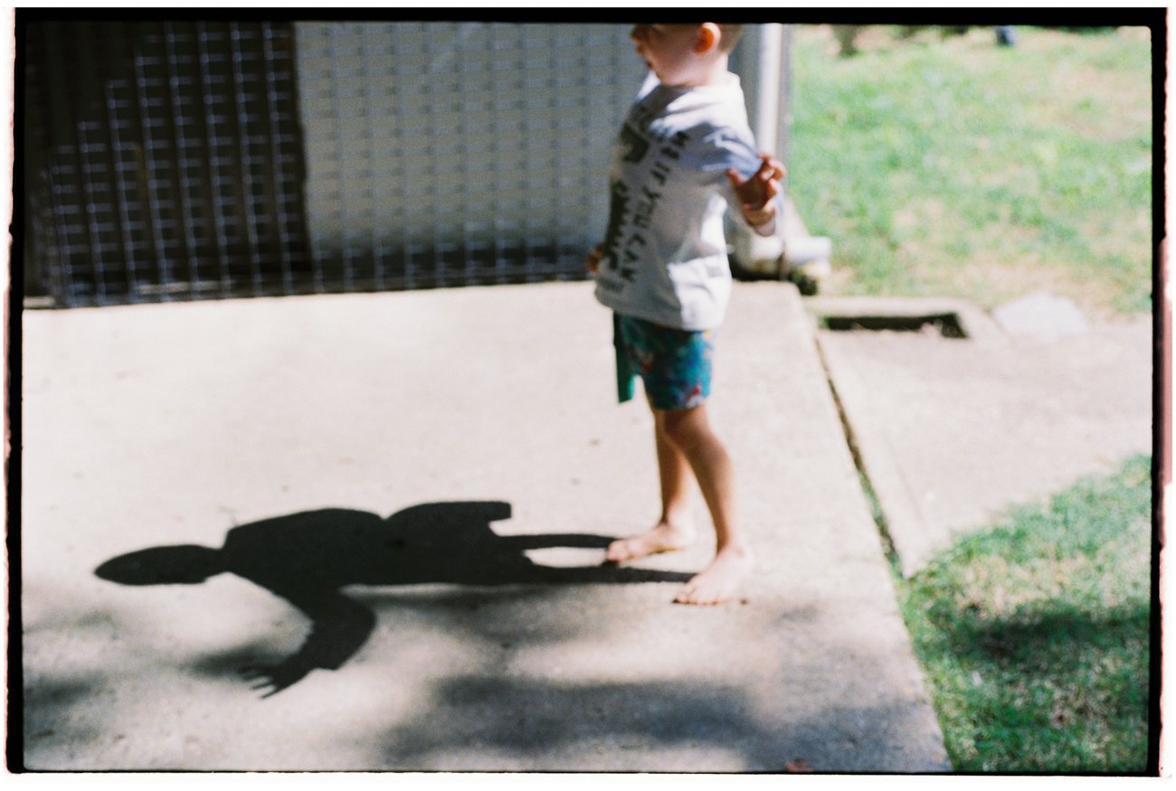 family-portraiture-boy-shadow.001.jpg