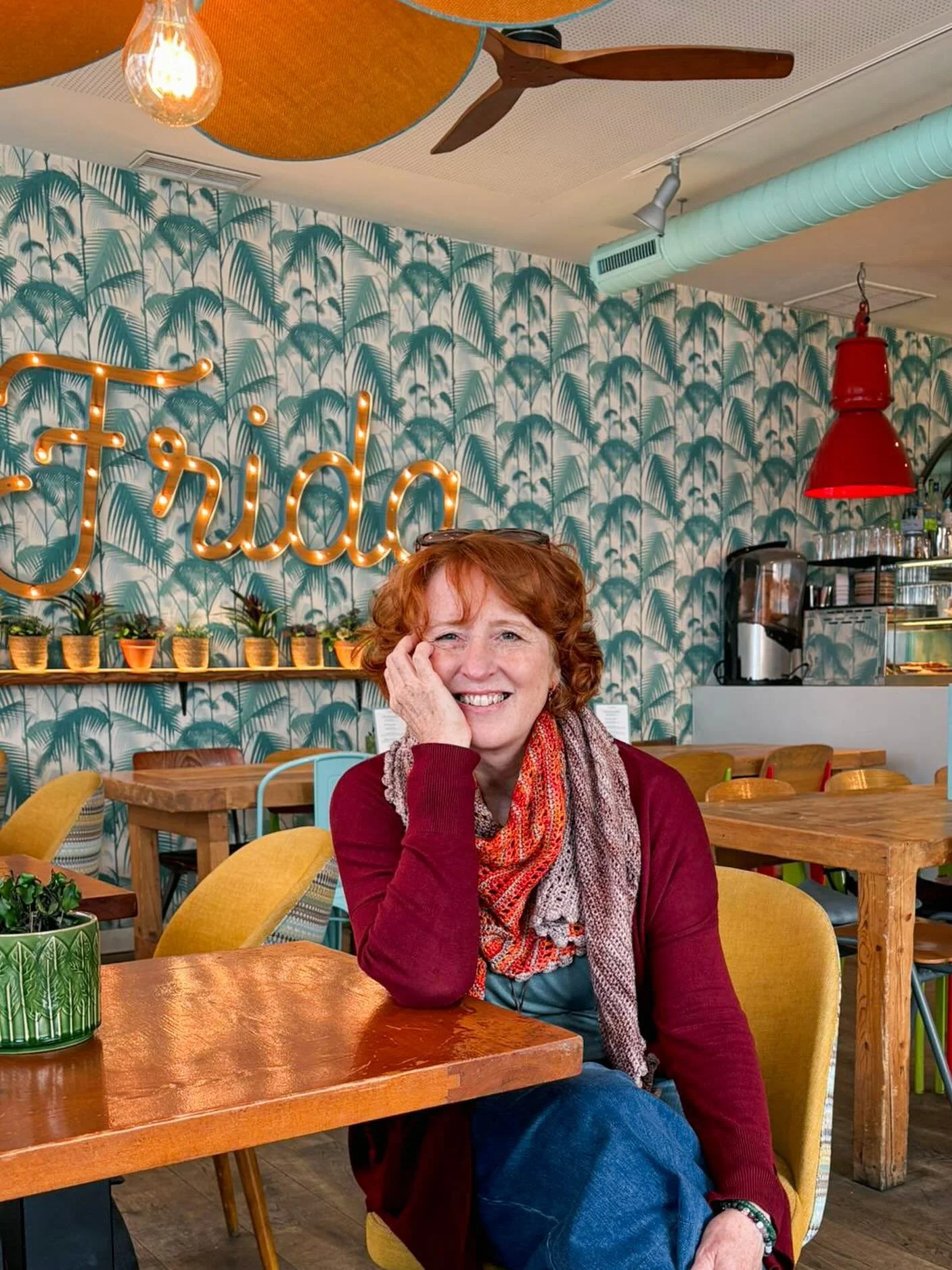 Les couleurs de Madrid, celles de la s&eacute;rie Valeria&hellip; c&rsquo;est assez moi, je crois. 😆☀️🧶