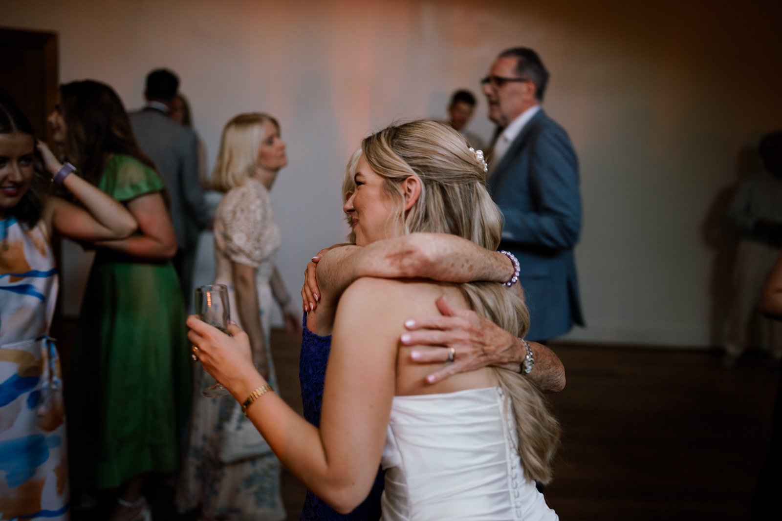 Candid dancefloor moment without flash, Matara wedding
