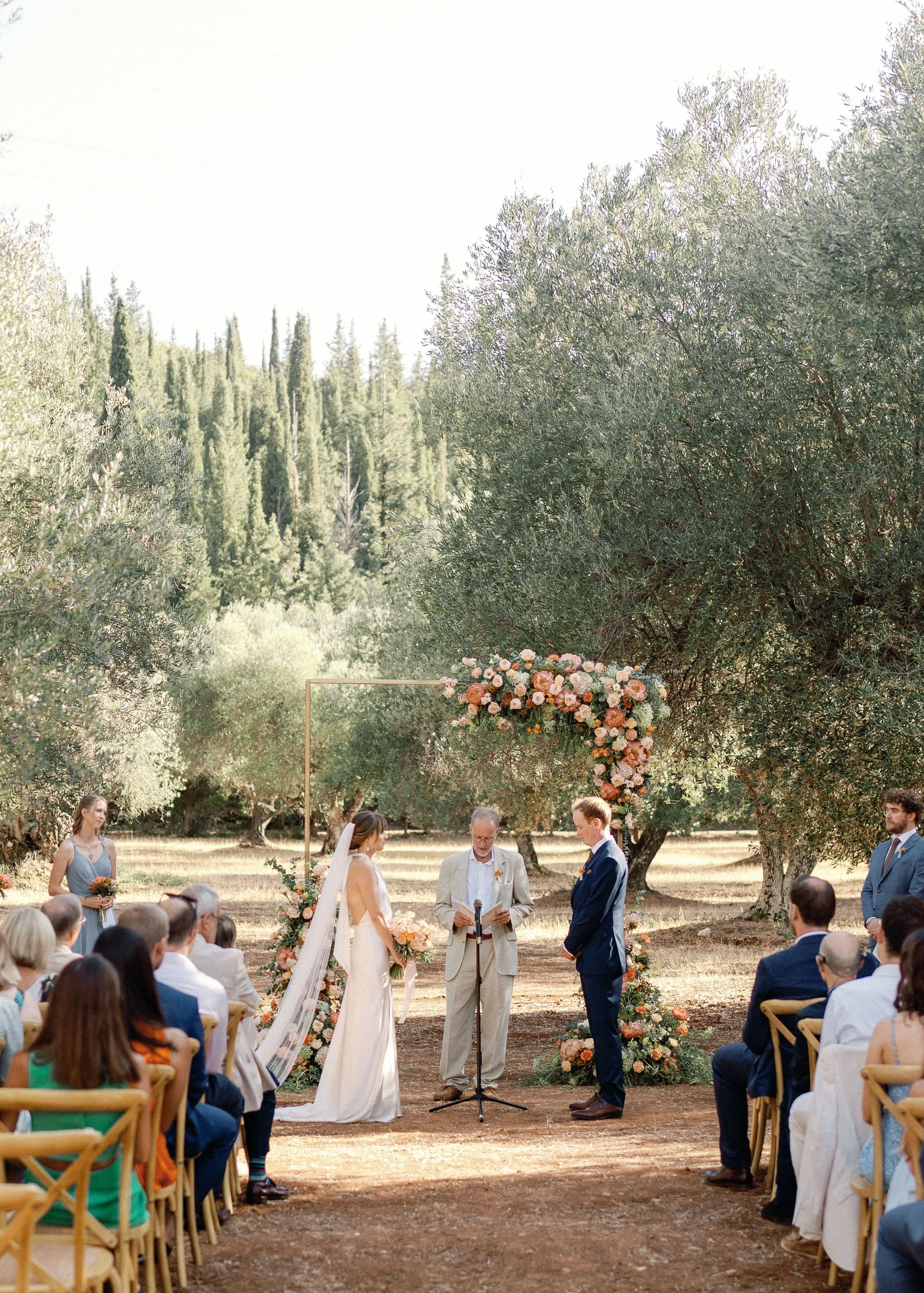 Beautiful bride Ali wore a wedding dress by Halfpenny London