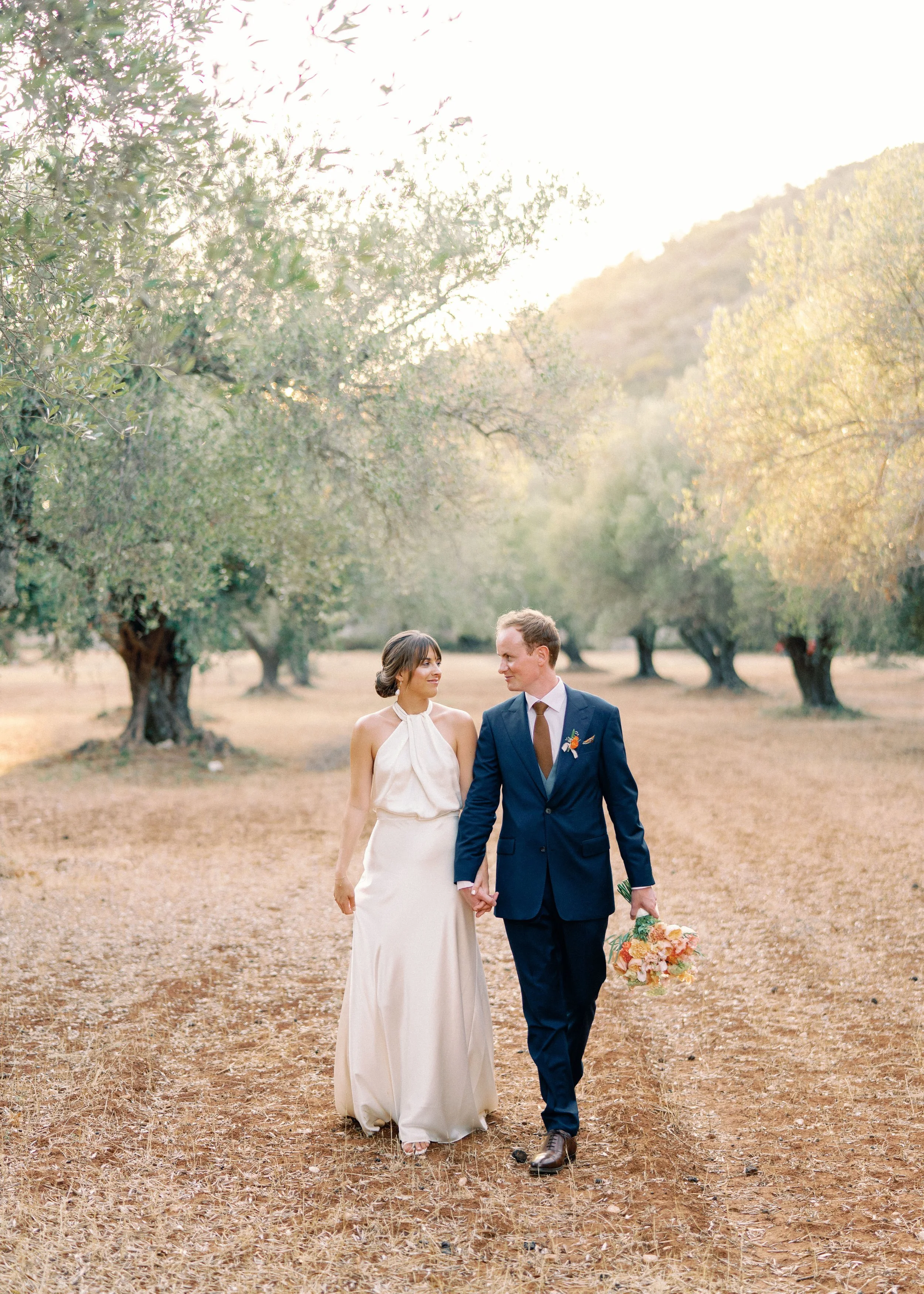 Beautiful bride Ali wore a wedding dress by Halfpenny London