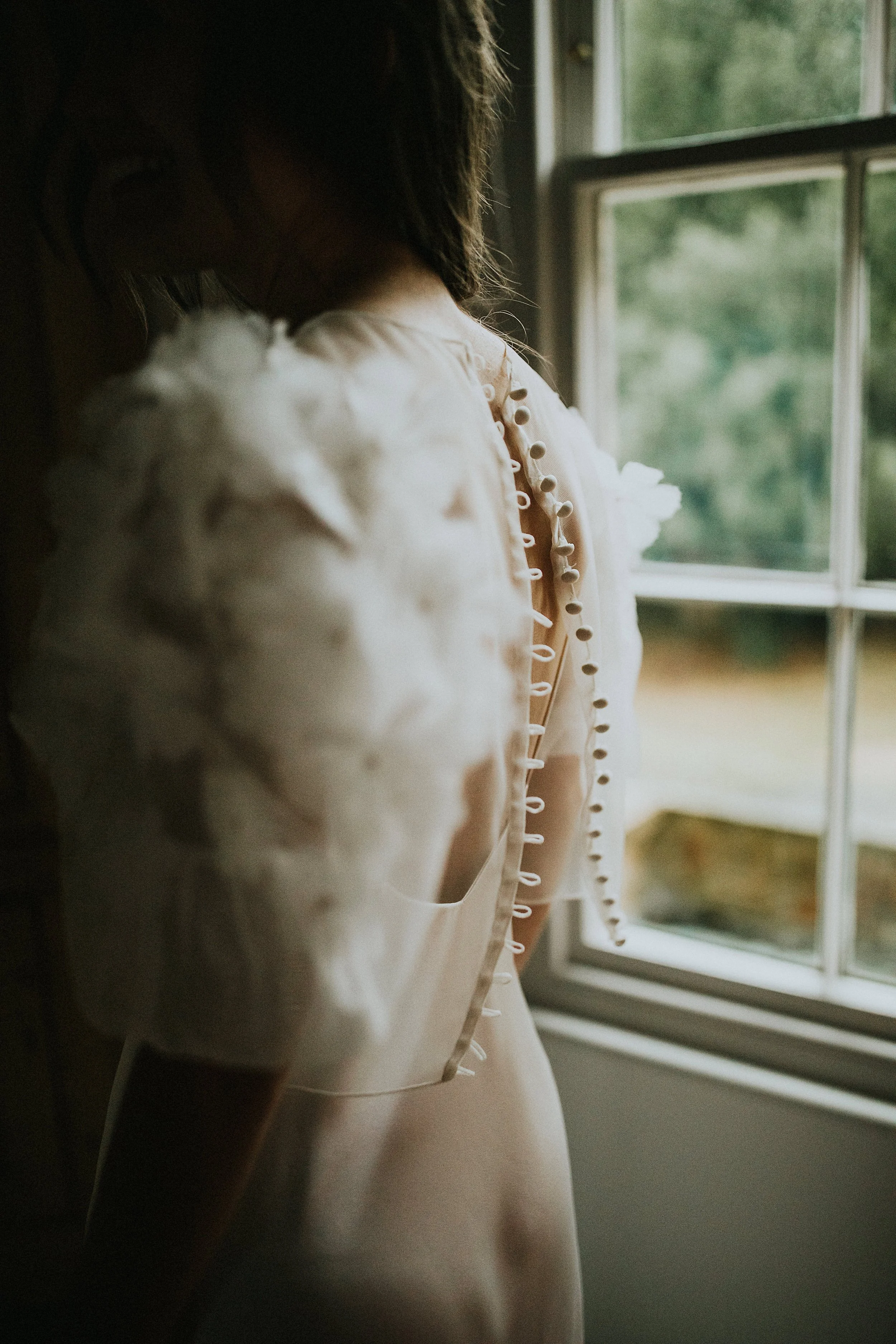 Beautiful bride Chloe wore a wedding dress by Halfpenny London