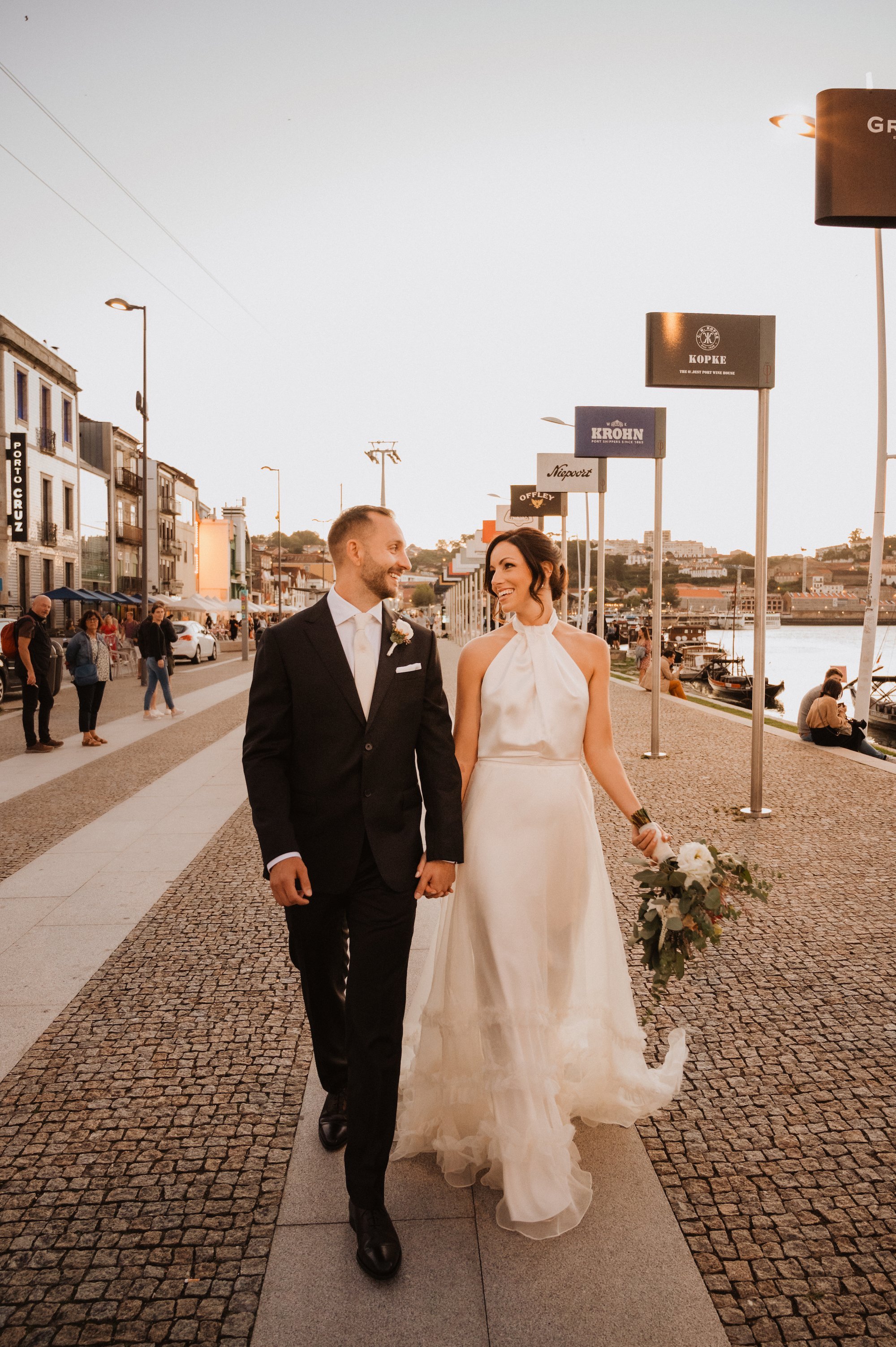 Beautiful bride Amy wore a wedding dress by Halfpenny London