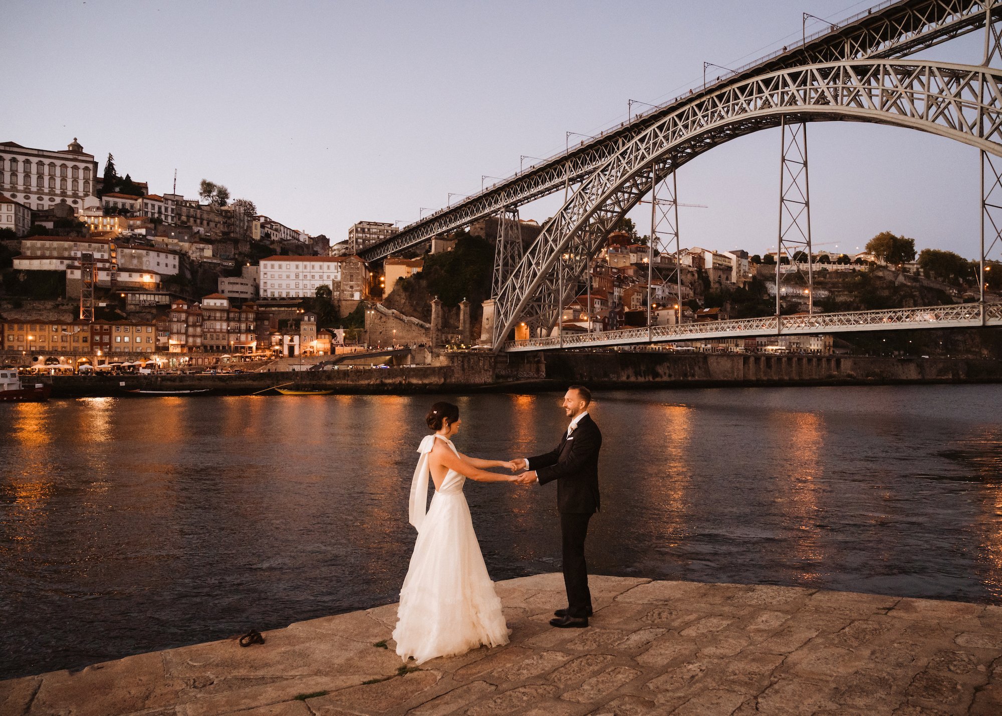 Beautiful bride Amy wore a wedding dress by Halfpenny London