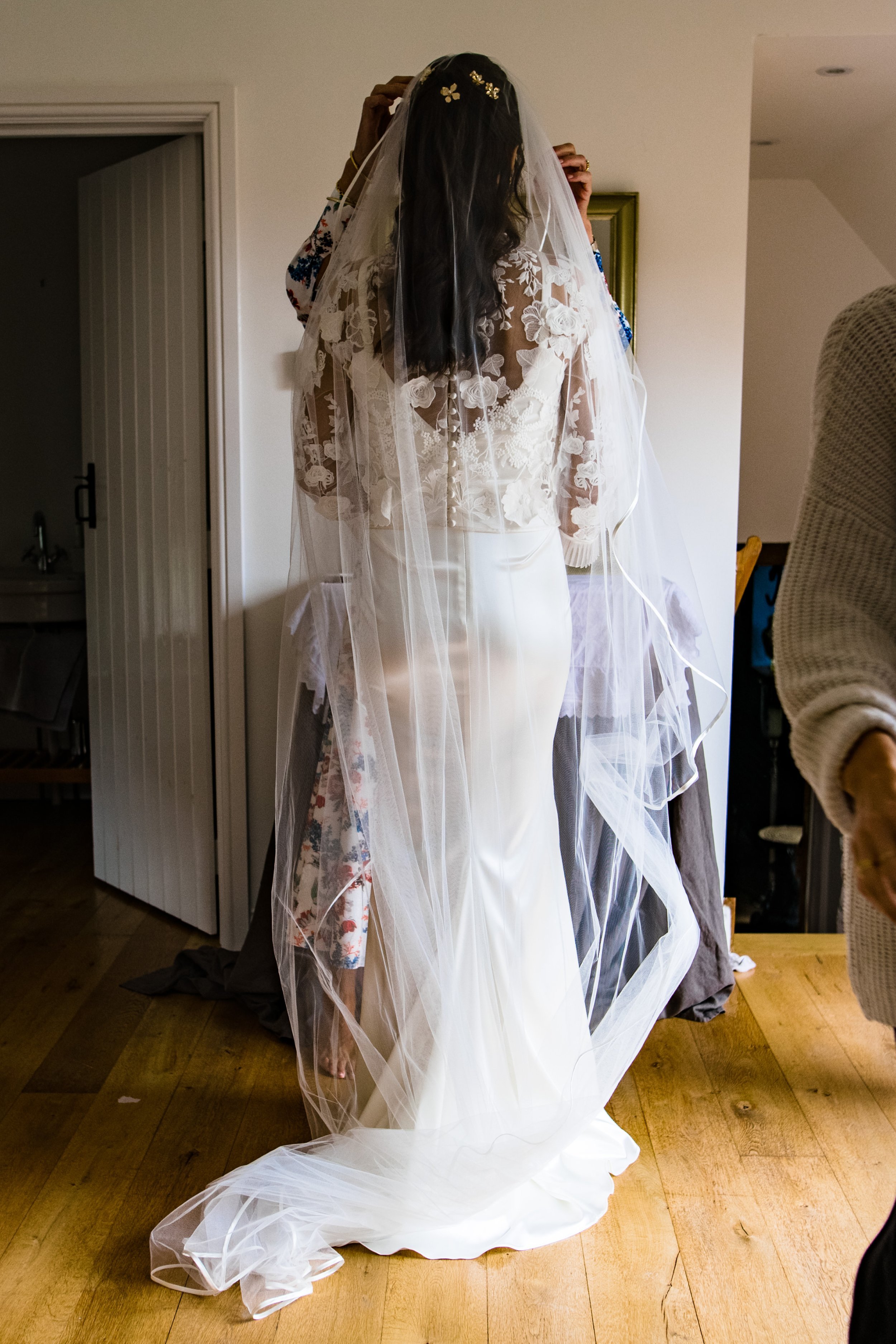 Beautiful bride Emily wore a wedding dress by Halfpenny London