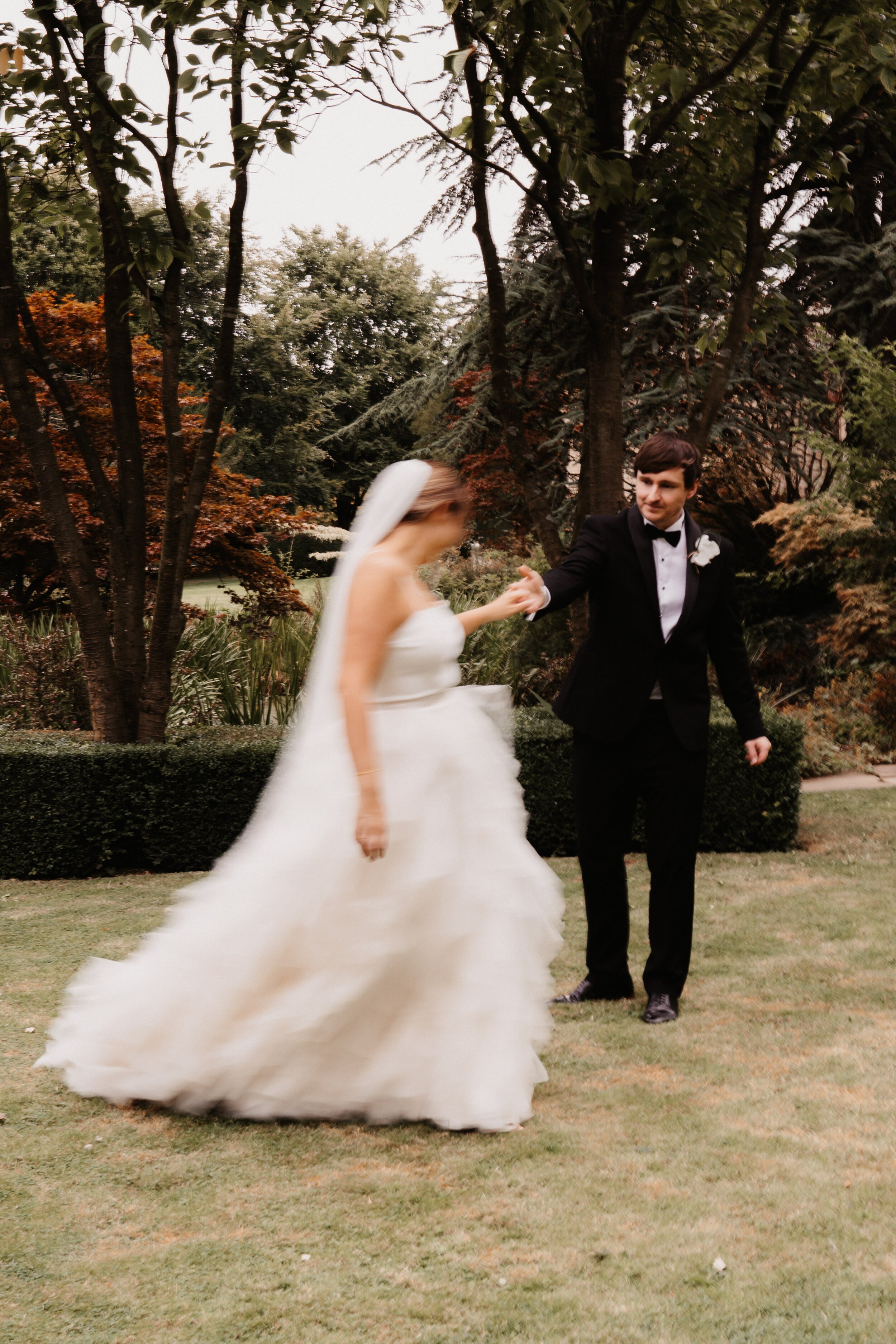 Beautiful bride Sarah wore a wedding dress by Halfpenny London