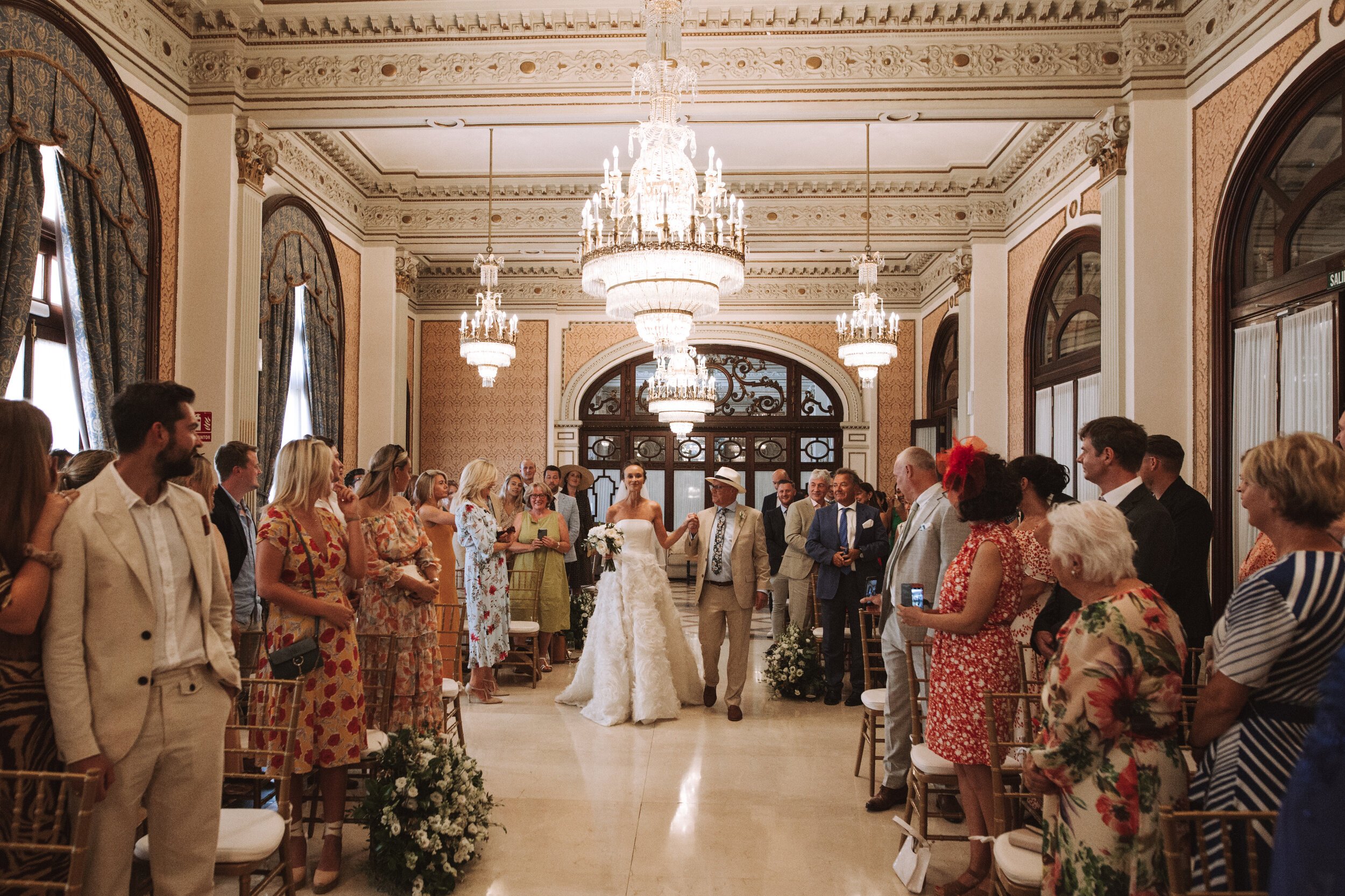 Beautiful bride Charlotte wore a wedding dress by Halfpenny London