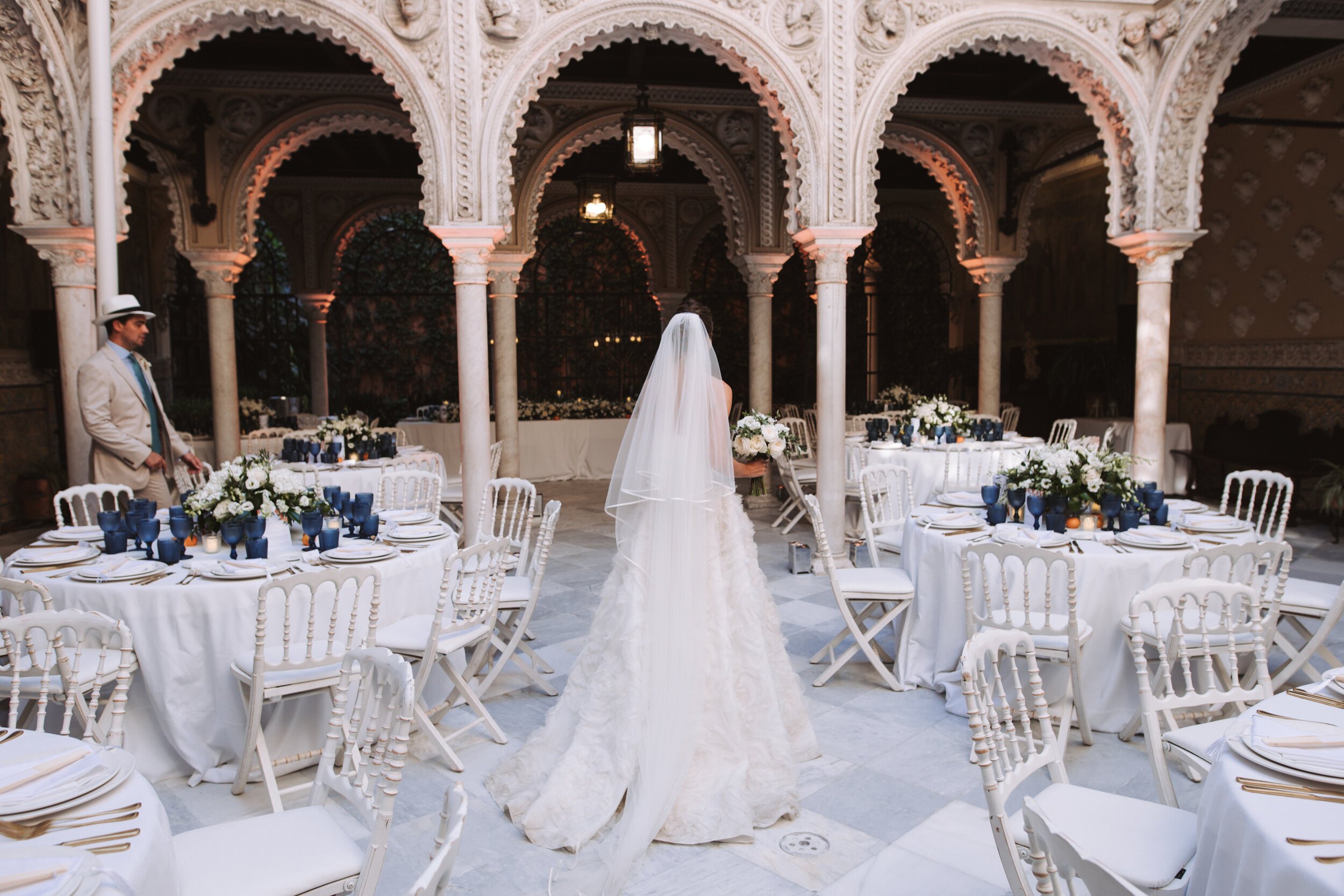 Beautiful bride Charlotte wore a wedding dress by Halfpenny London