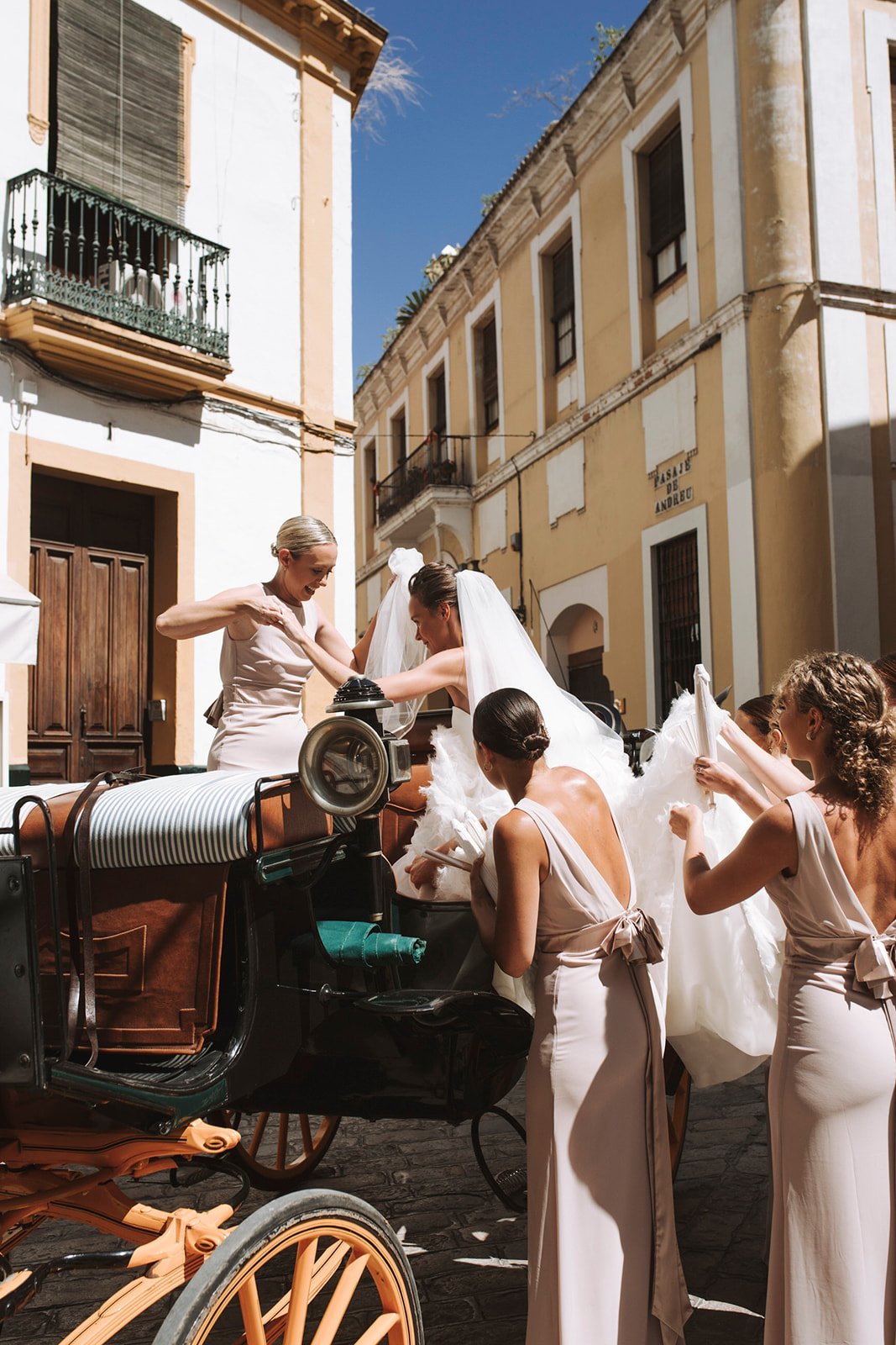 Beautiful bride Charlotte wore a wedding dress by Halfpenny London