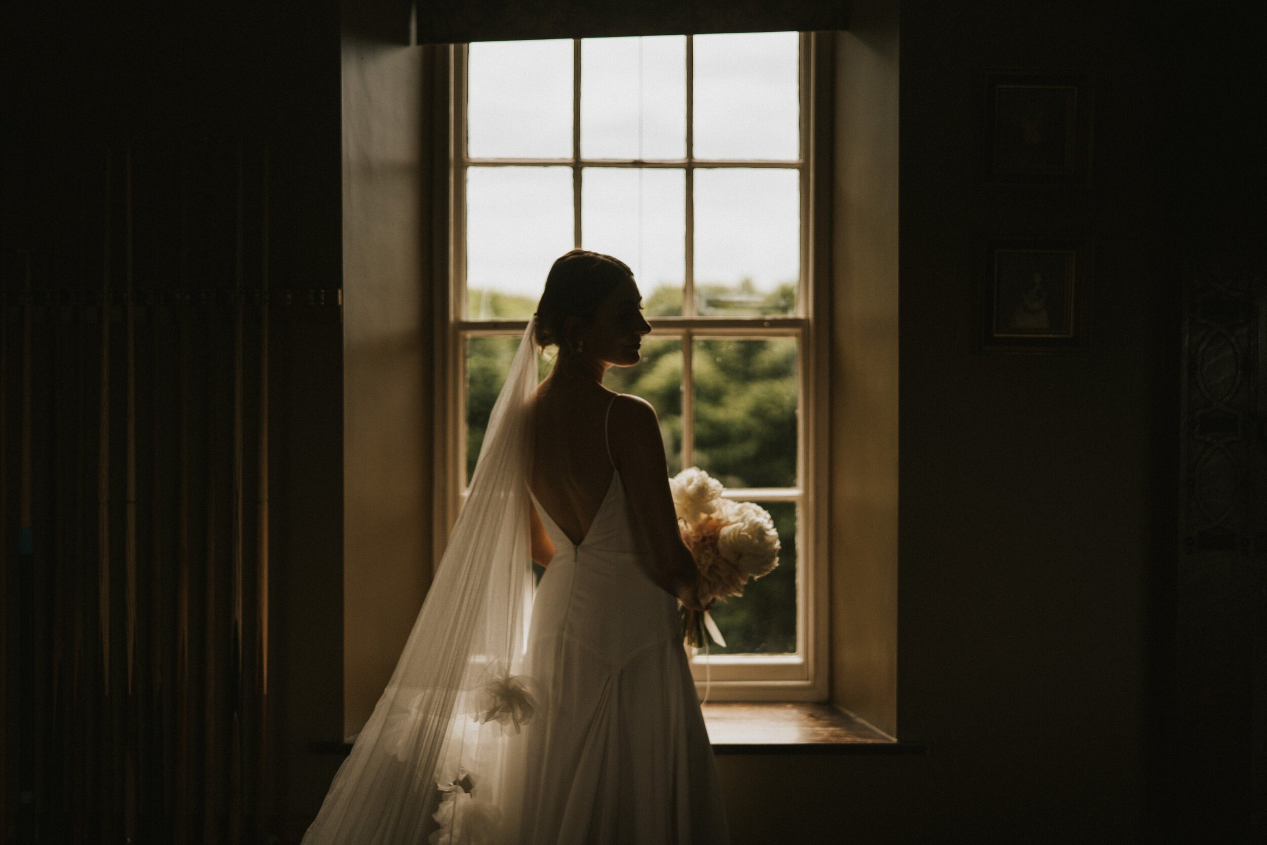 Beautiful bride Lauren wore a wedding dress by Halfpenny London