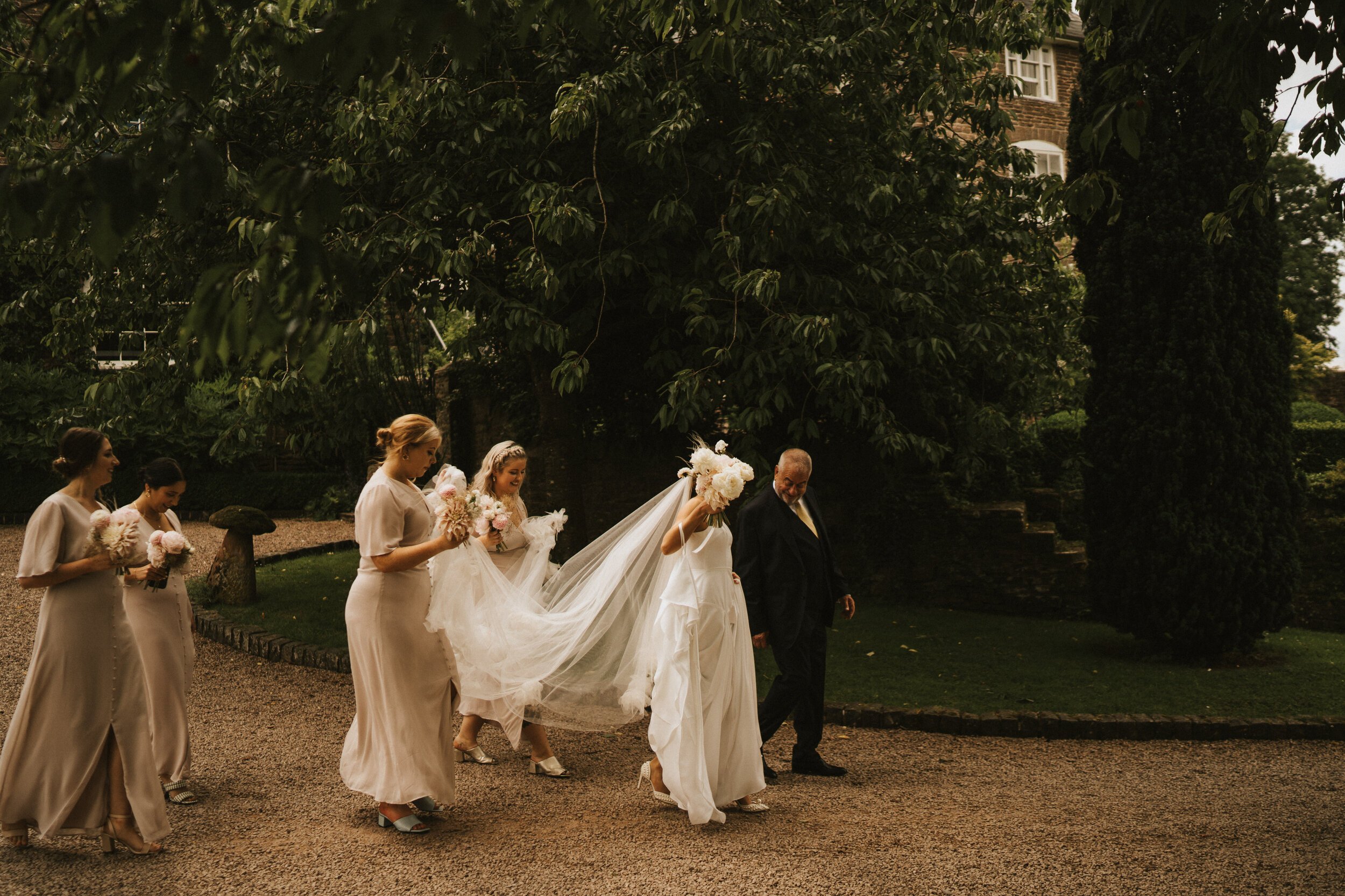 Beautiful bride Lauren wore a wedding dress by Halfpenny London