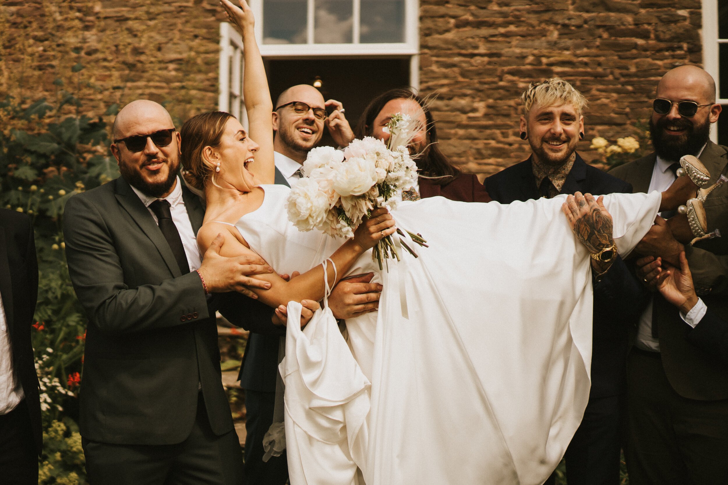 Beautiful bride Lauren wore a wedding dress by Halfpenny London