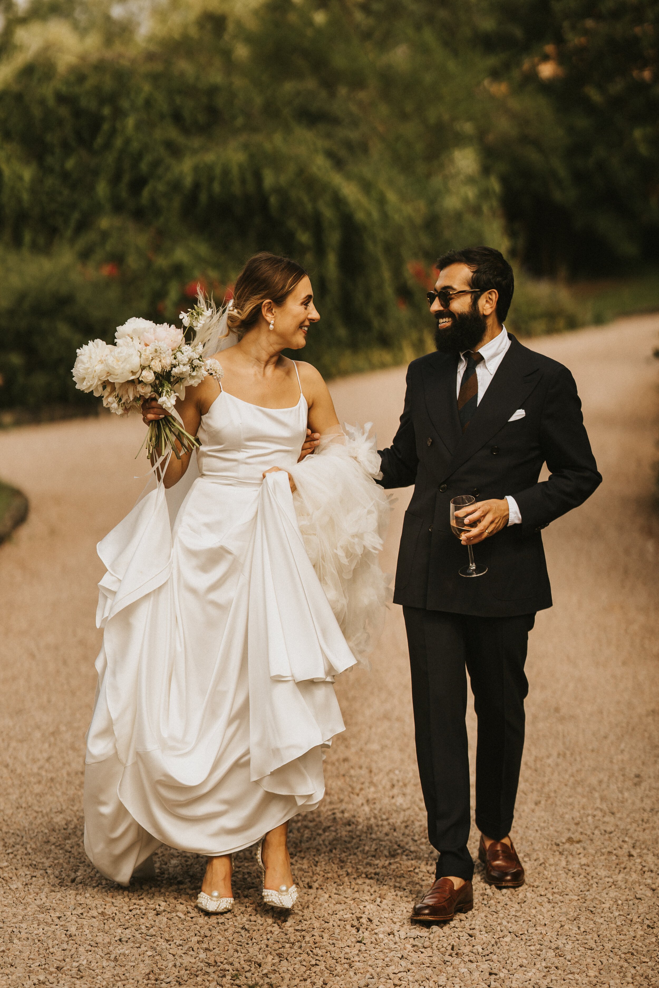 Beautiful bride Lauren wore a wedding dress by Halfpenny London