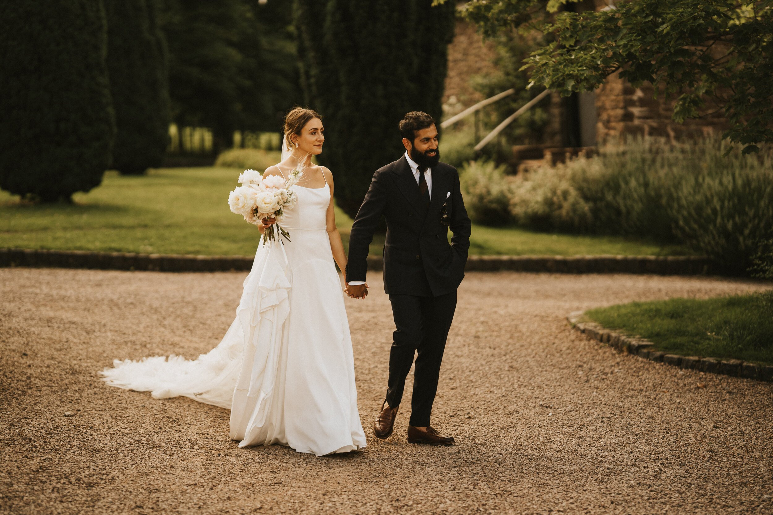 Beautiful bride Lauren wore a wedding dress by Halfpenny London