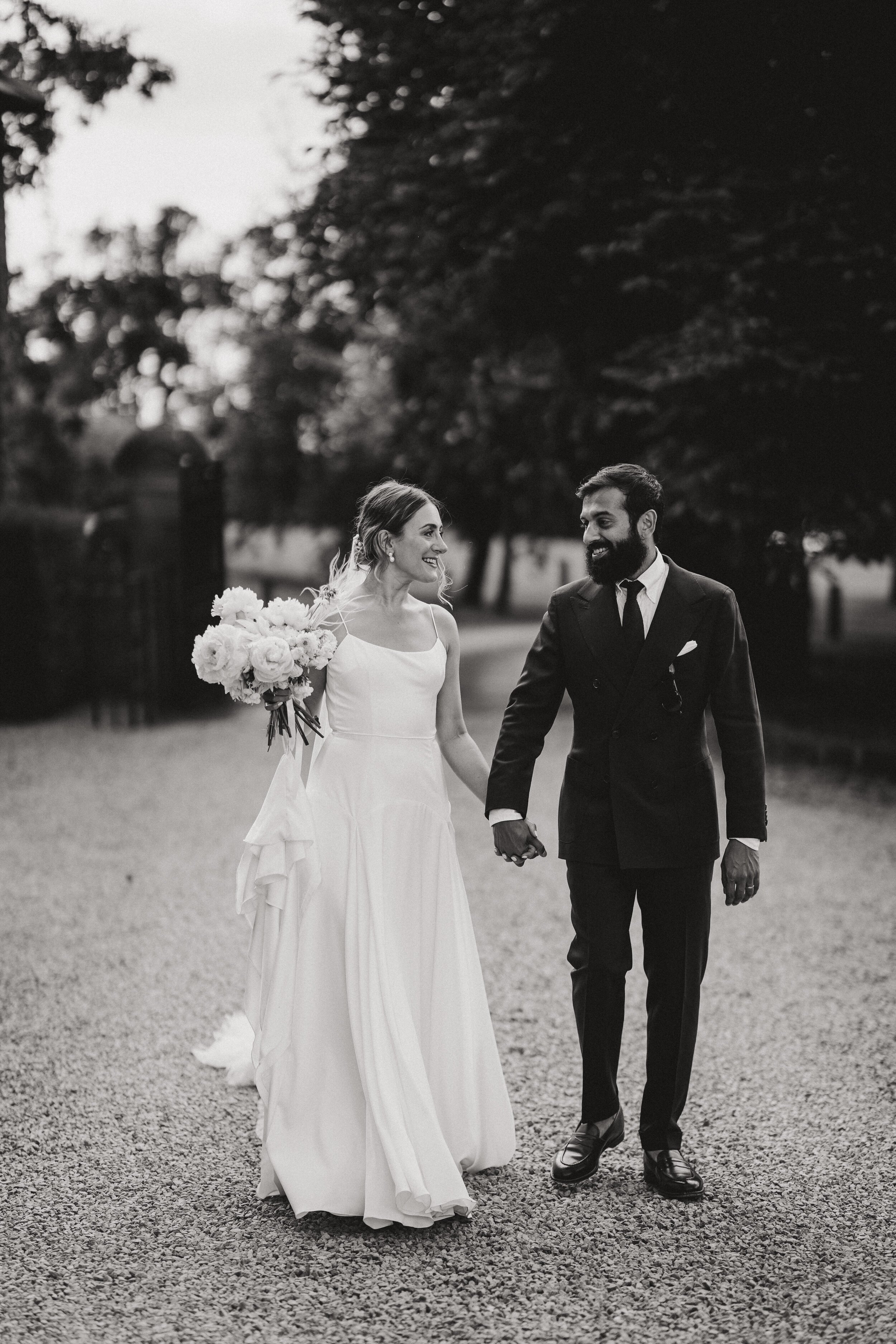 Beautiful bride Lauren wore a wedding dress by Halfpenny London