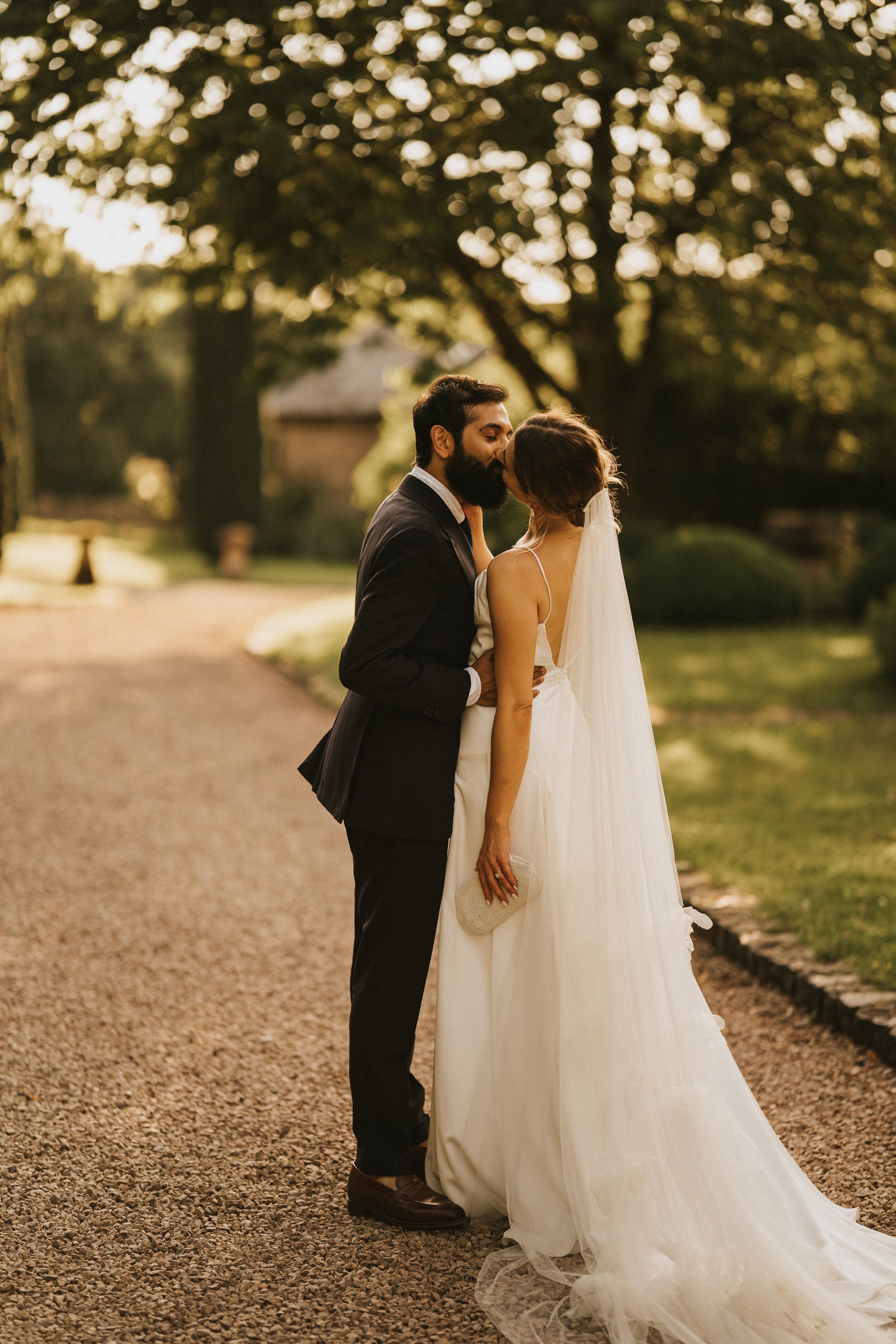 Beautiful bride Lauren wore a wedding dress by Halfpenny London