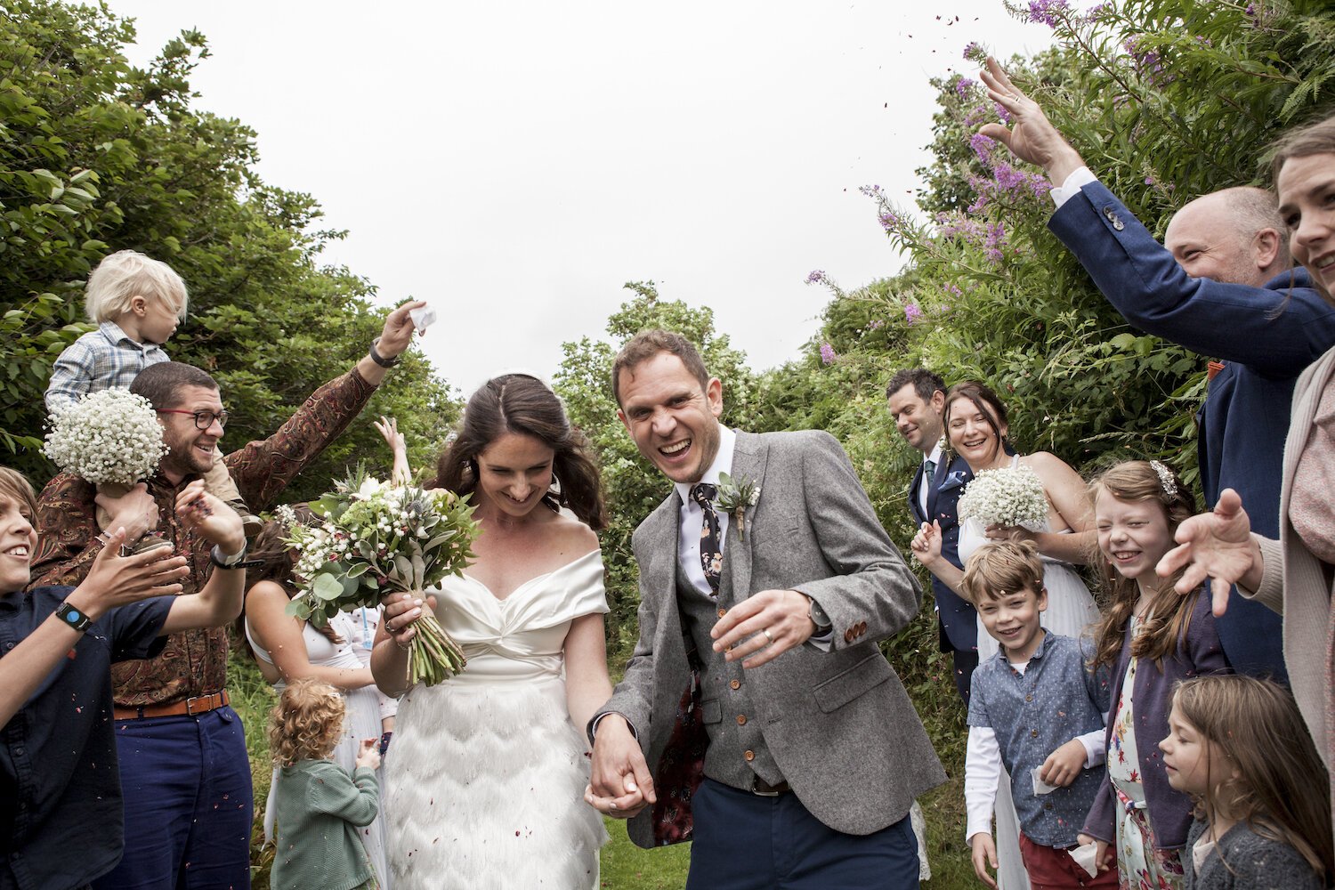 Beautiful bride Lisa wore a wedding dress by Halfpenny London