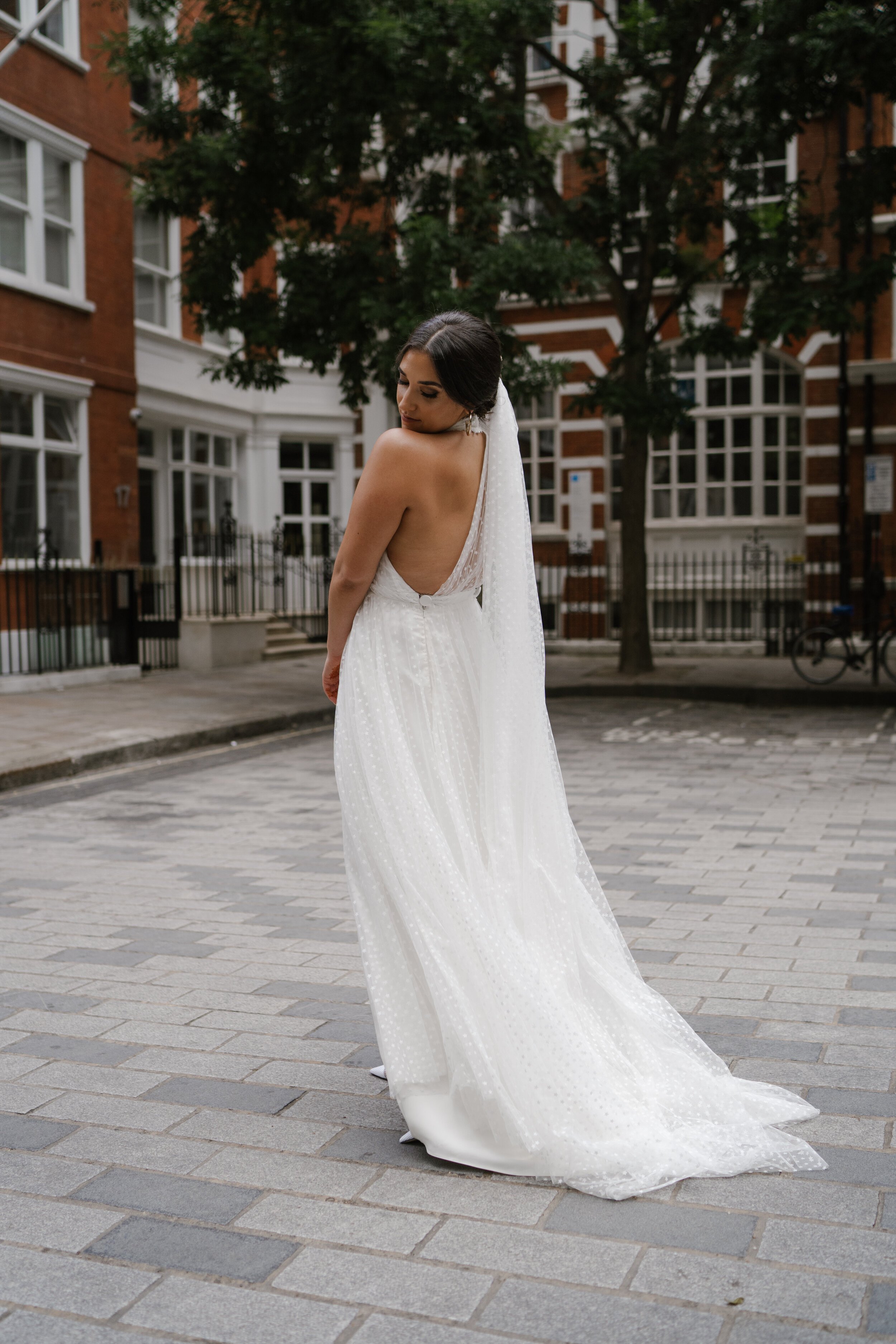 Beautiful bride Vanessa wore a wedding dress by Halfpenny London