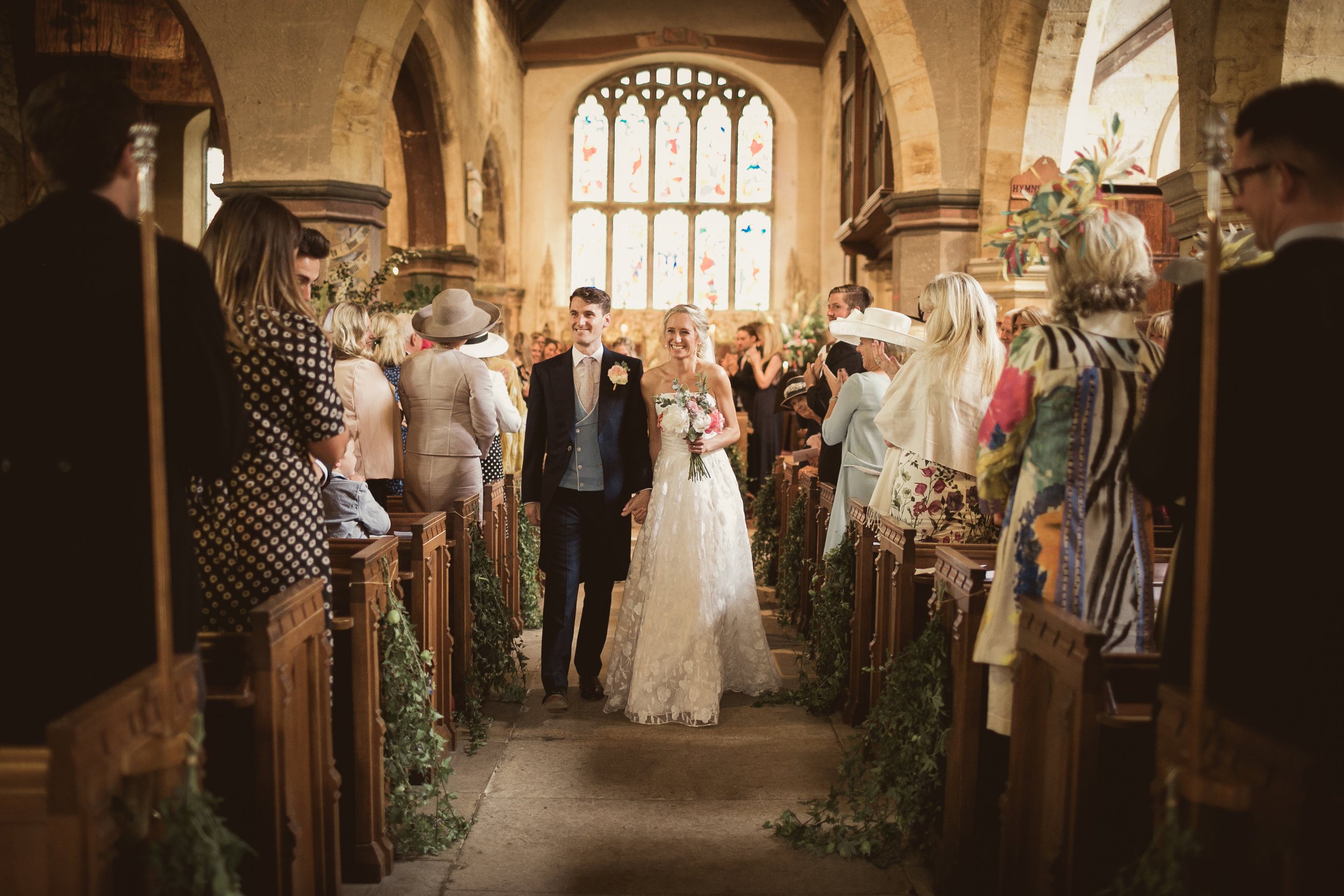 Beautiful+bride+Lucy+wears+a+wedding+dress+by+Halfpenny+London3.jpeg