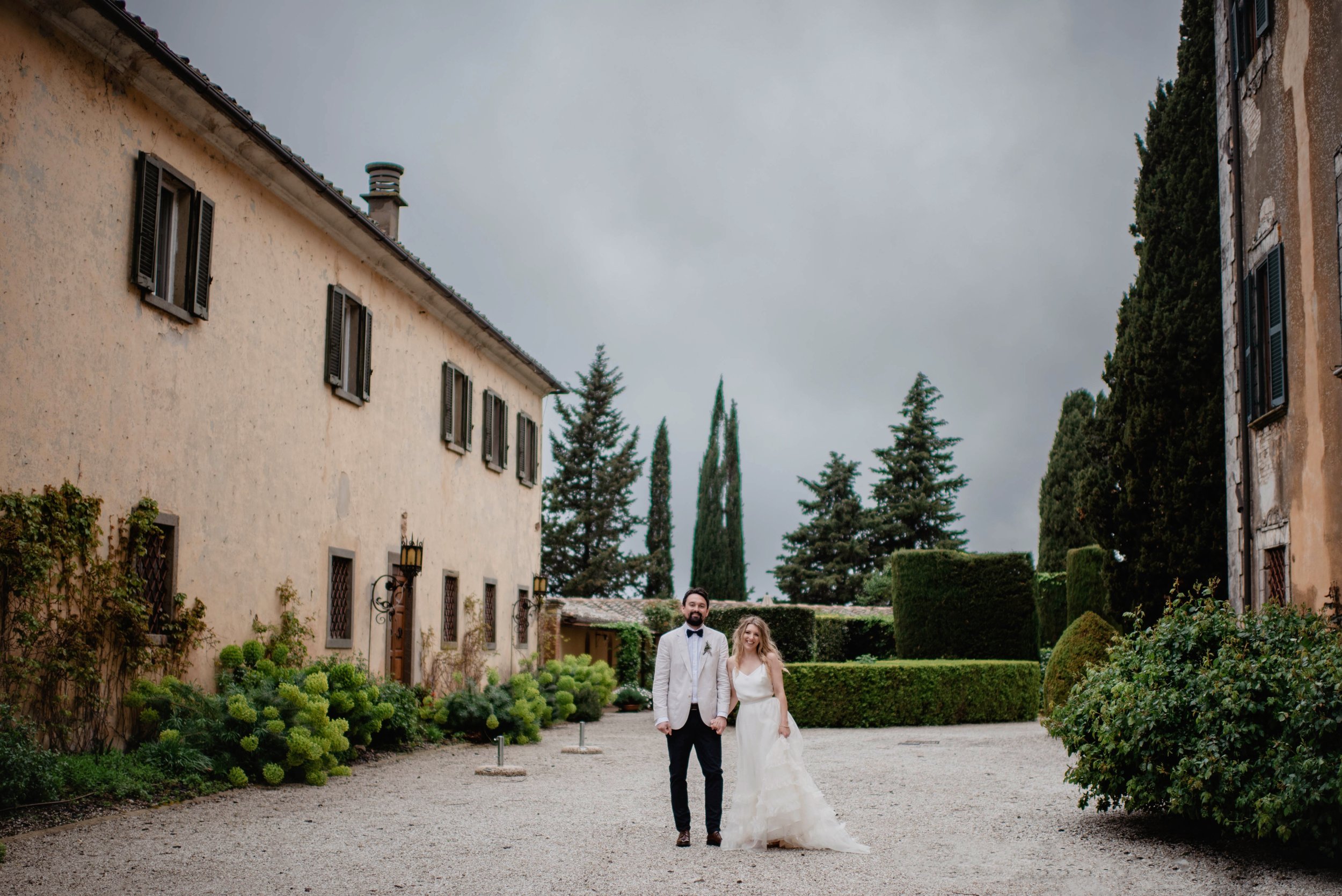 Beautiful bride Mandy wore a wedding dress by Halfpenny London