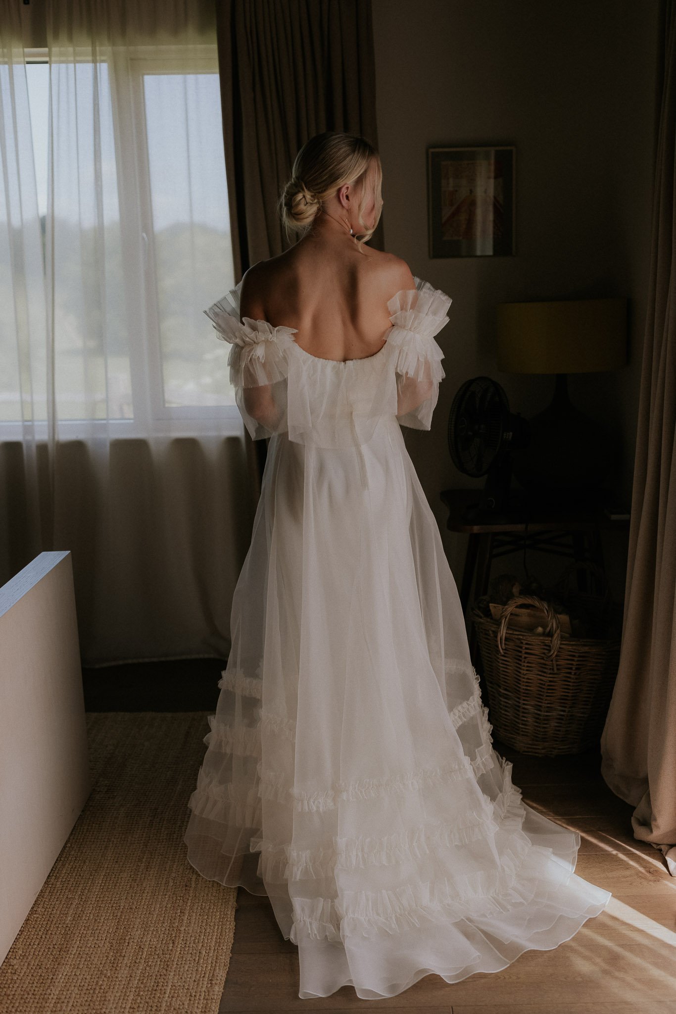Beautiful bride Alice wore the mayfair silk organza wedding dress by Halfpenny London