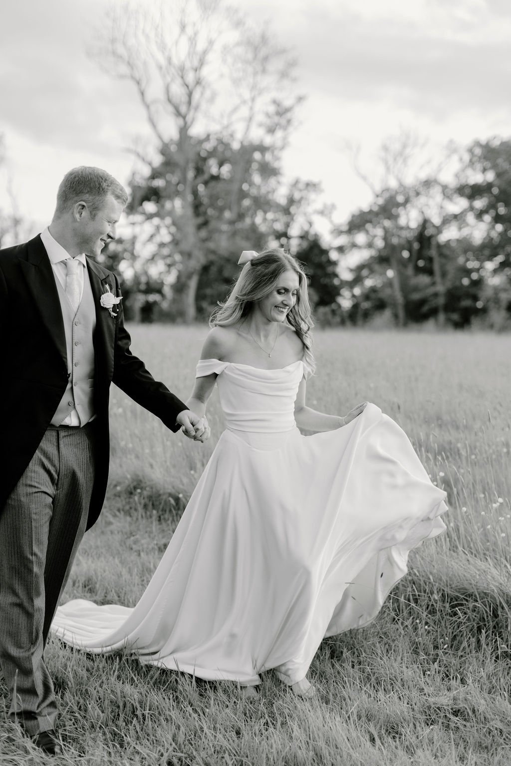 Beautiful bride Clare wears the Charlotte dress by Halfpenny London