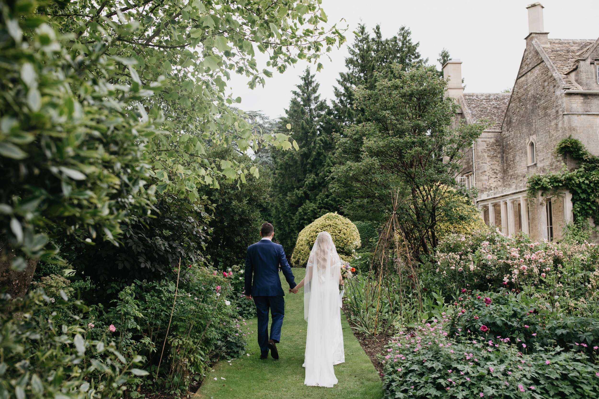 Beautiful bride Sophie wore a wedding dress and veil by Halfpenny London