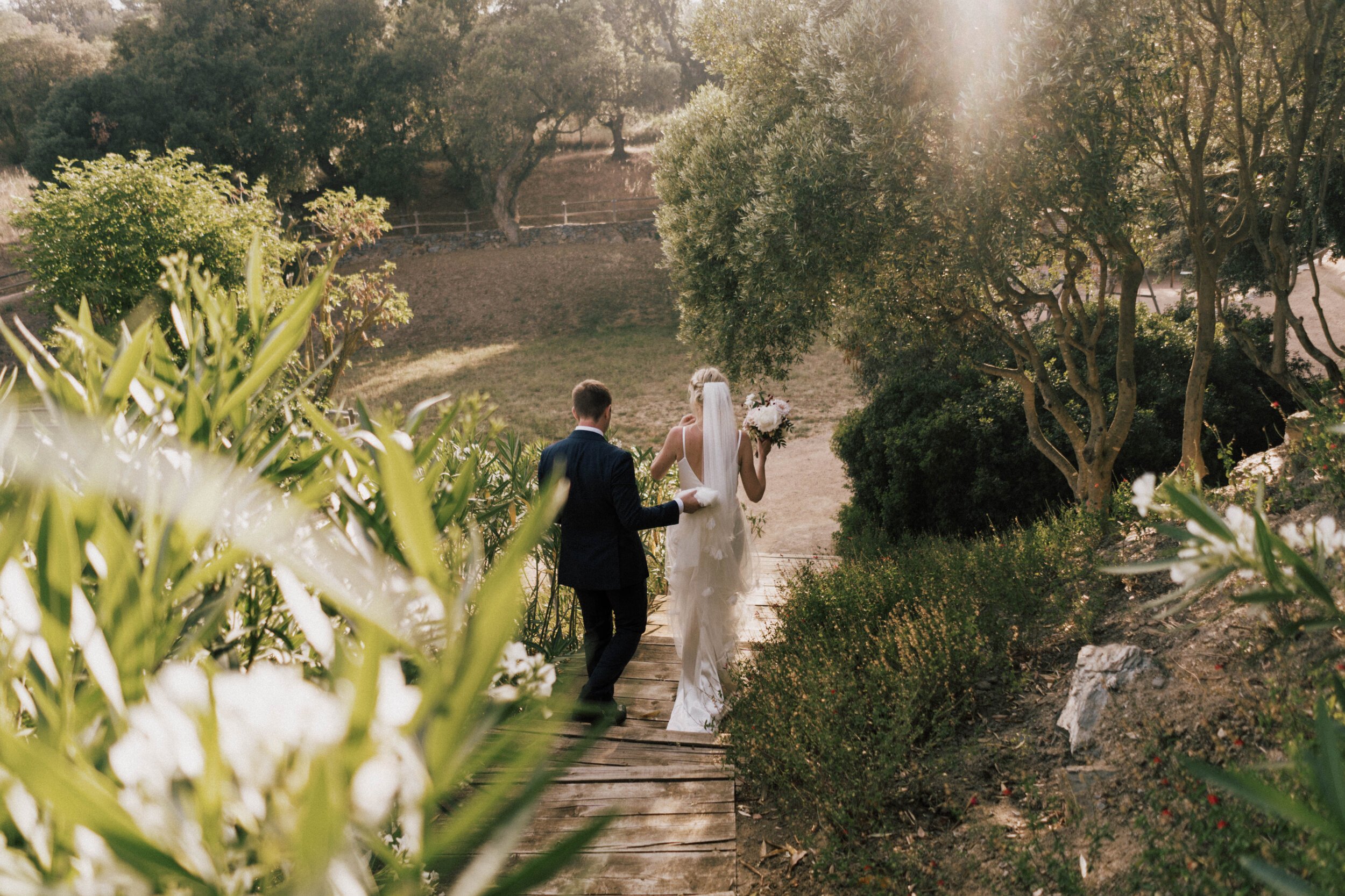 Beautiful bride Lucy wore a wedding dress by Halfpenny London