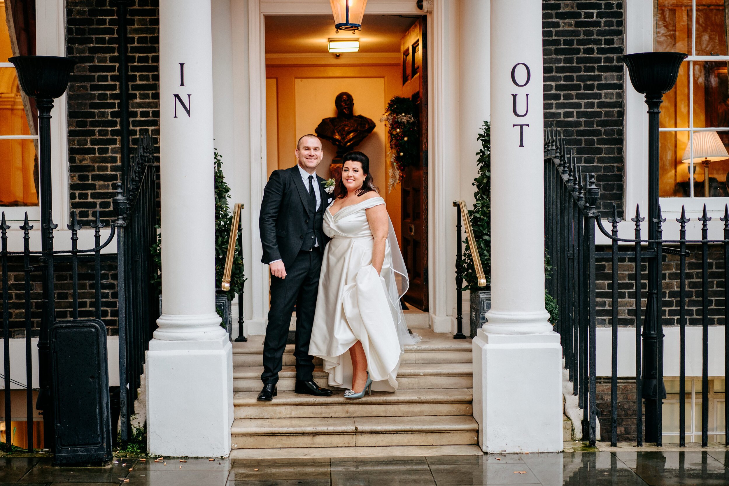 Beautiful bride Louise wore a wedding dress by Halfpenny London