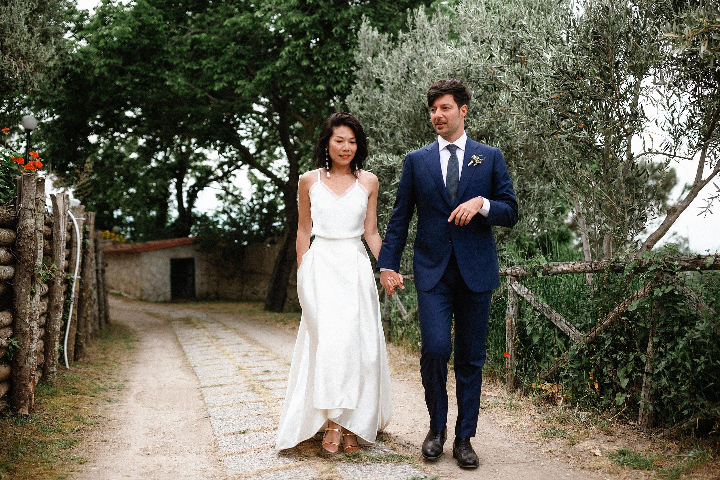 Beautiful bride Cindy wore a wedding dress by Halfpenny London