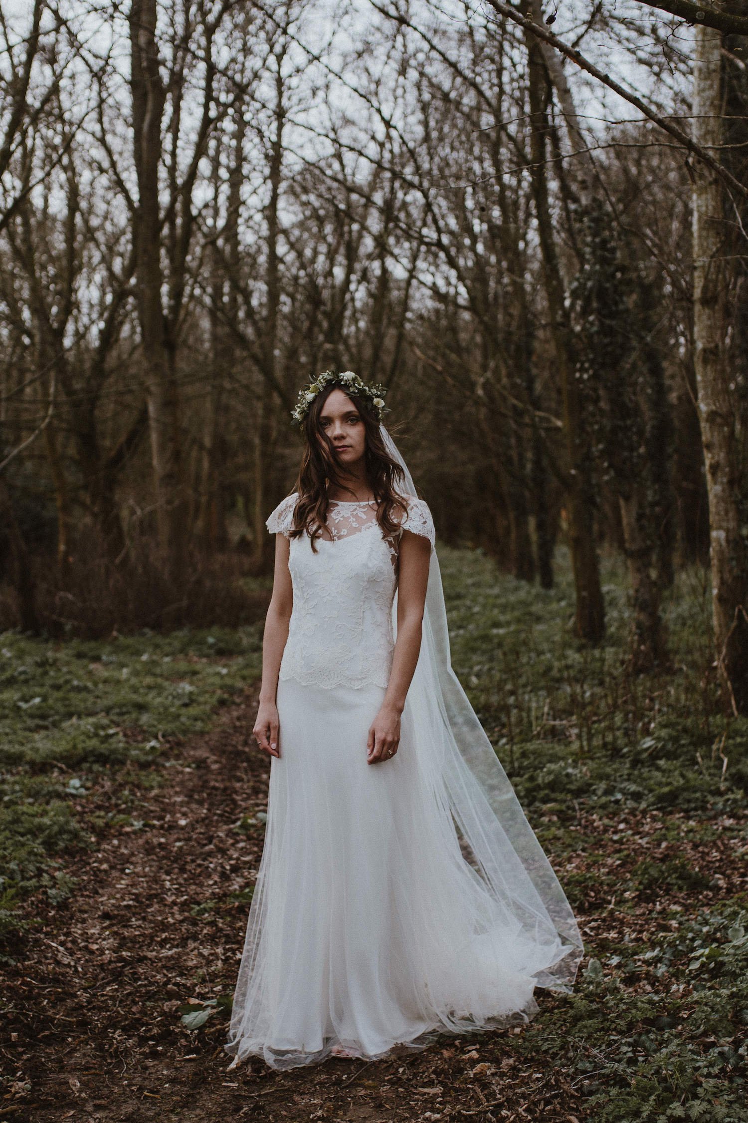 Beautiful bride Kristy wore a wedding dress by Halfpenny London