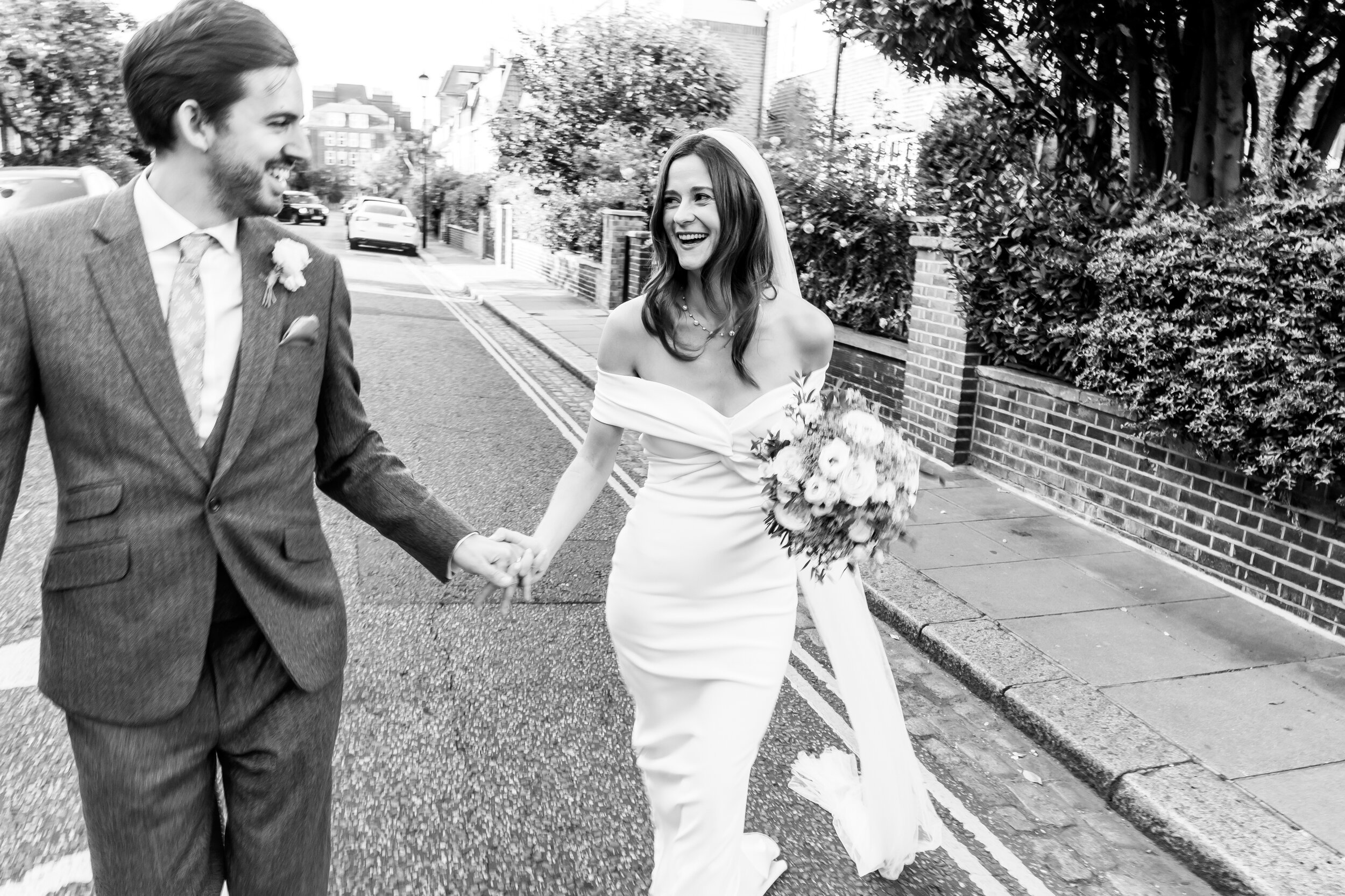 Beautiful bride Kate wore the Daffodil wedding dress by Halfpenny London