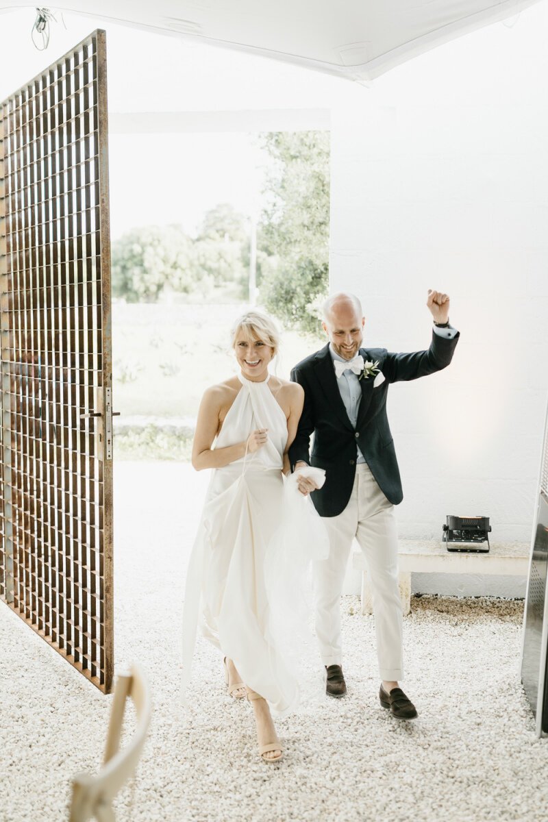 Beautiful bride Morag wears the Cheryl dress by British bridal designer Halfpenny London