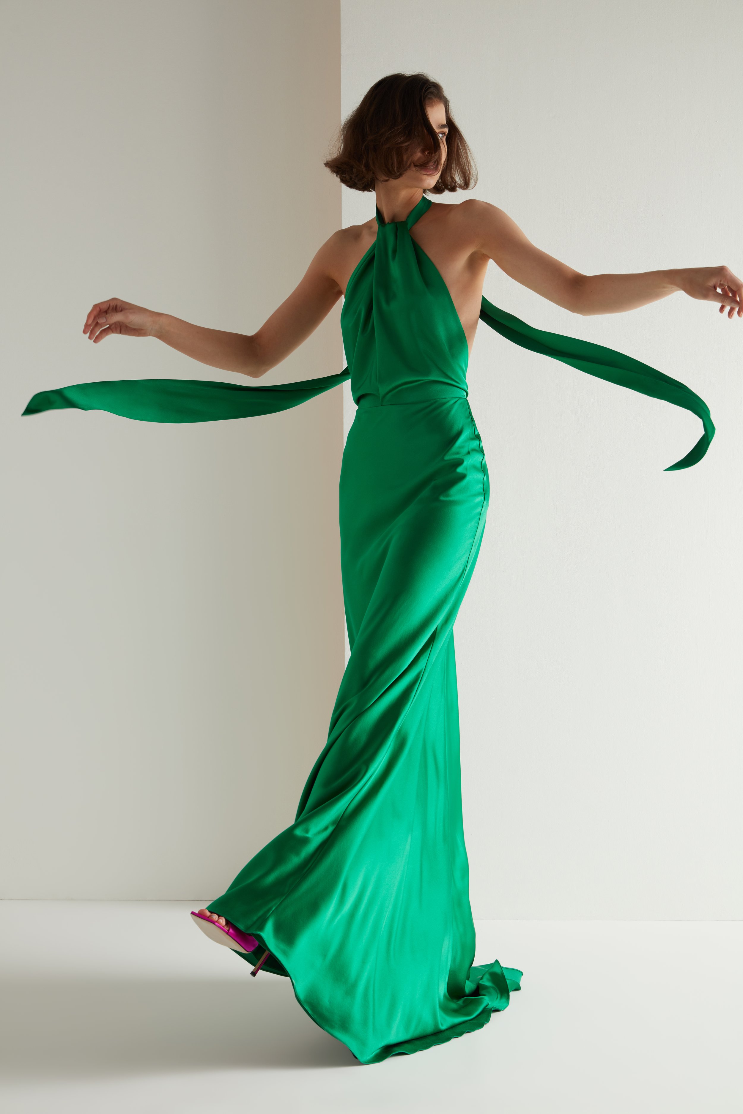 Cheryl dress in Emerald Green by Halfpenny London