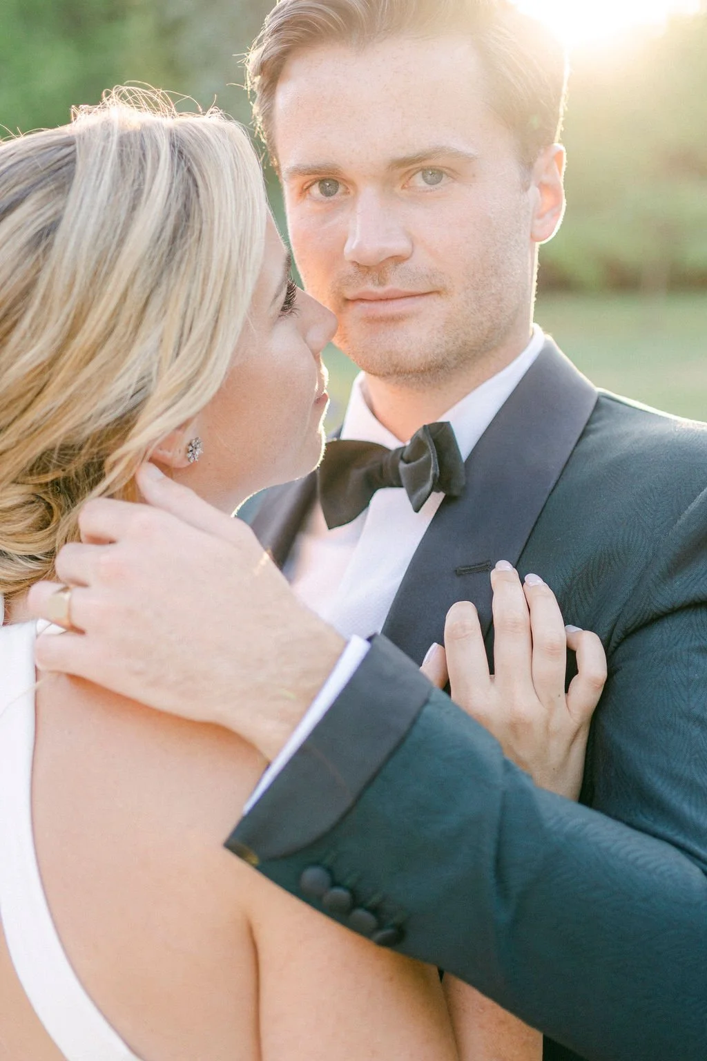 Beautiful bride Kristen wore the Cheryl wedding dress by Halfpenny London