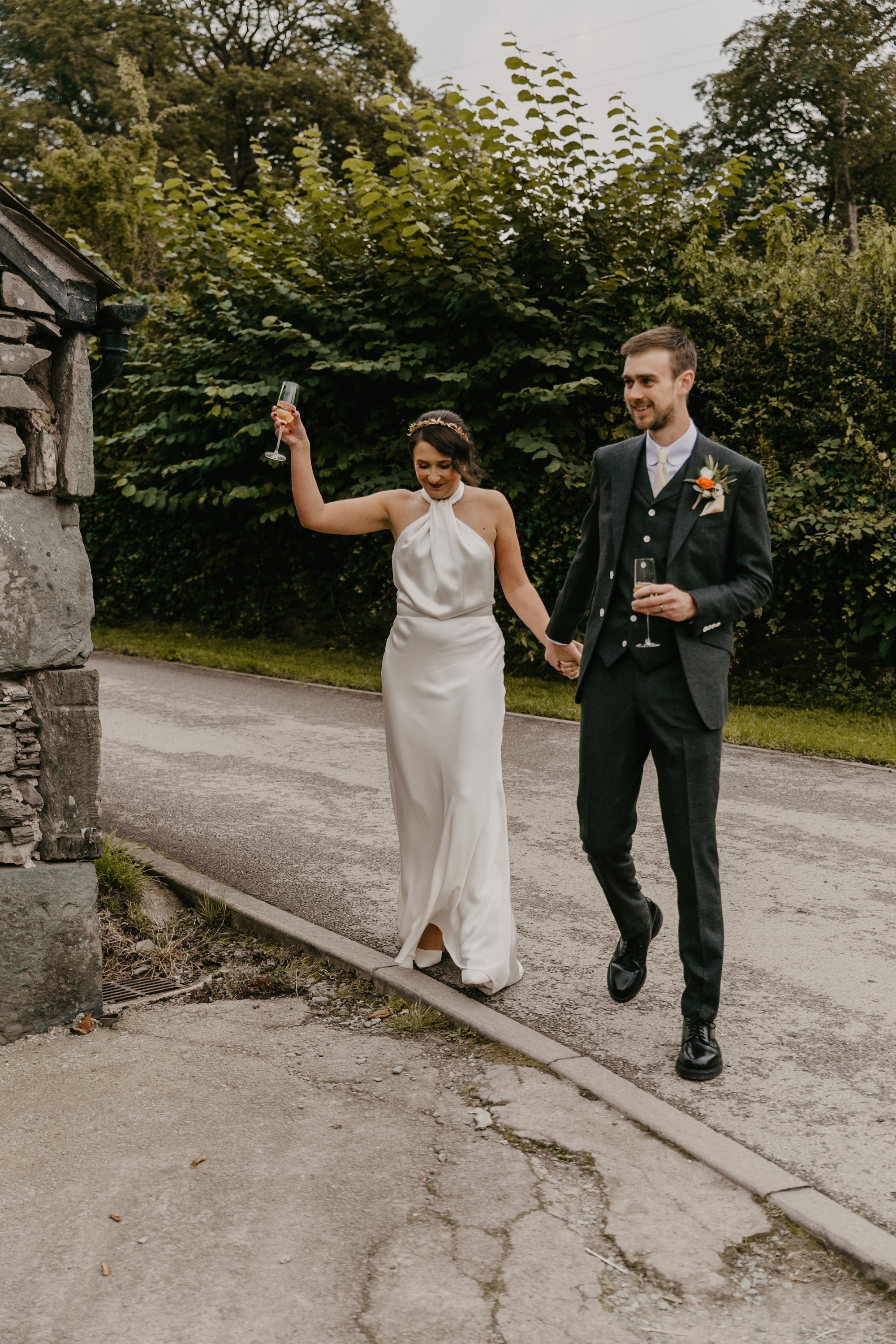 Beautiful bride Kim wore the Cheryl wedding dress by Halfpenny London