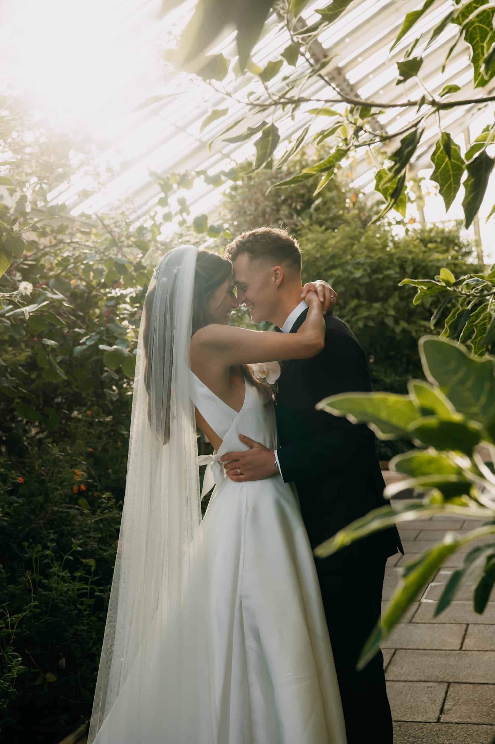 Beautiful bride Natasha wears the Cedar dress from Halfpenny London