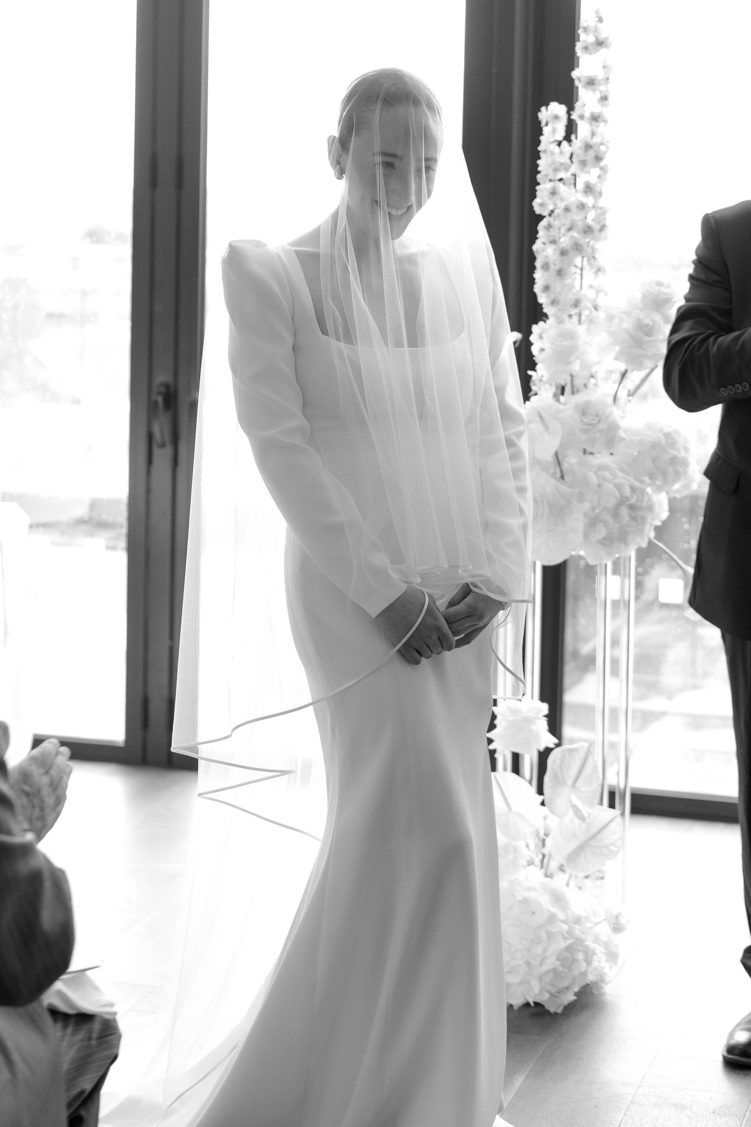 Beautiful bride Elizabeth wore the Foxglove wedding dress by Halfpenny London