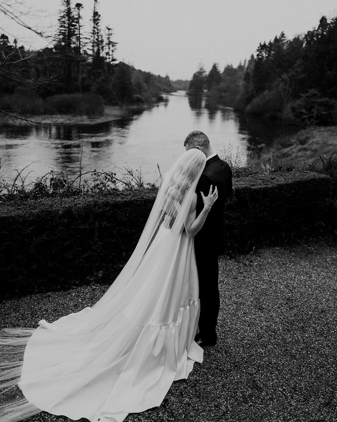 &ldquo;It was always the Summer dress for me.&rdquo;⁠
⁠
Niamh wore the Summer dress, styled with the Evalie skirt and Ariel bow, for her festive winter wedding at Ballynahinch Castle.⁠
⁠
Read Niamh&rsquo;s full story on the journal.⁠
⁠
Photography: @