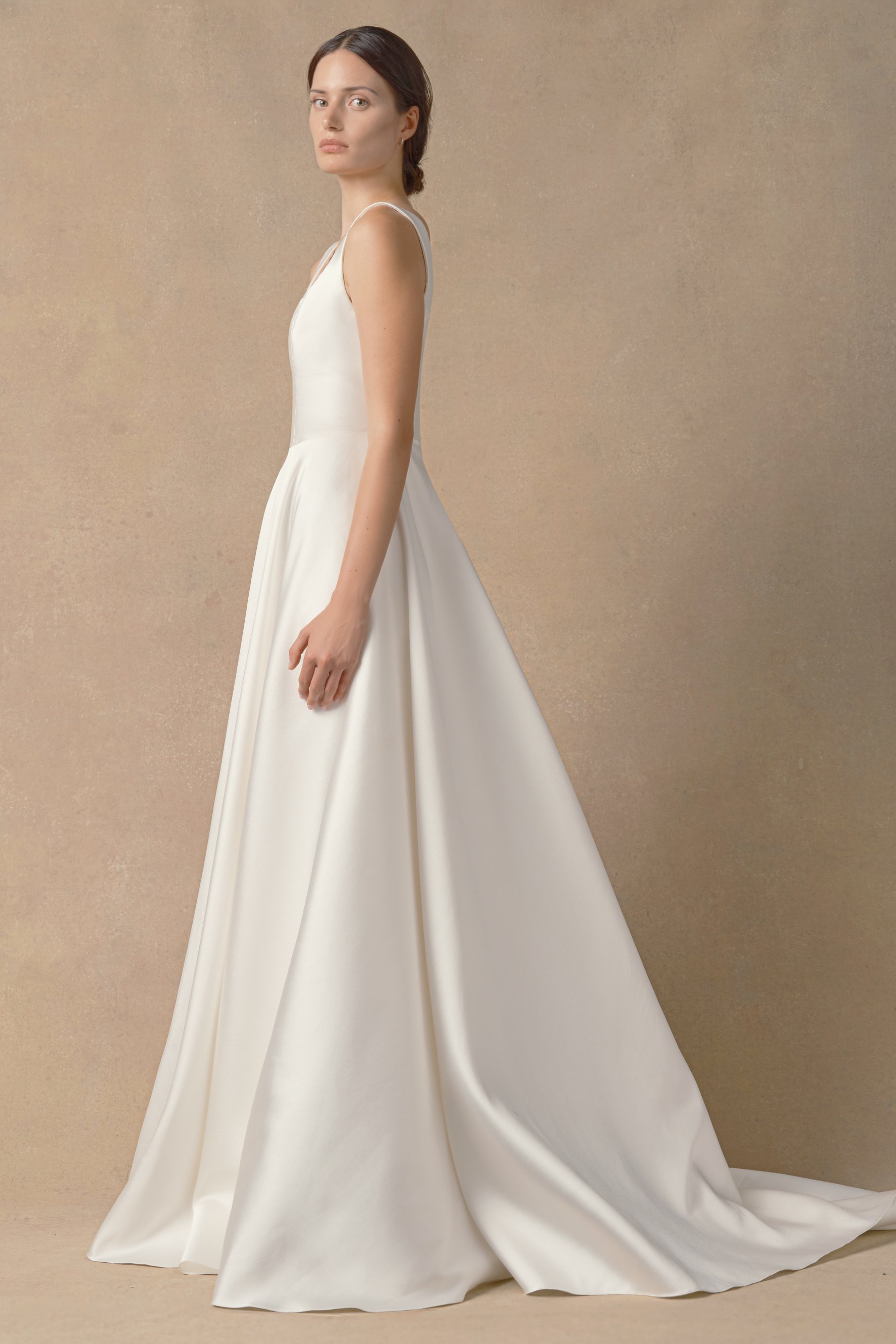 VICTORIA DRESS_SIDE.jpg