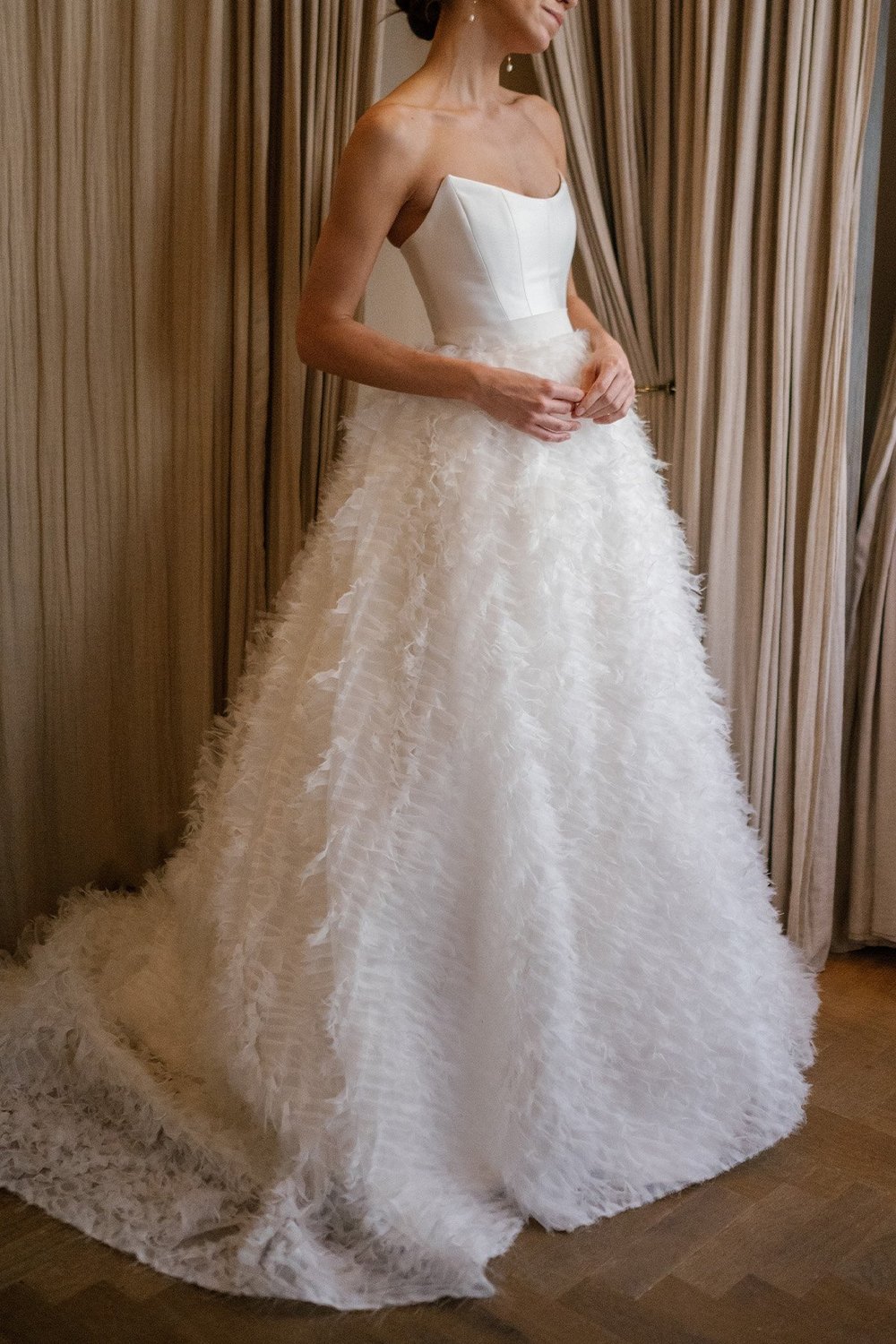open lace back dress Noa main image 1
